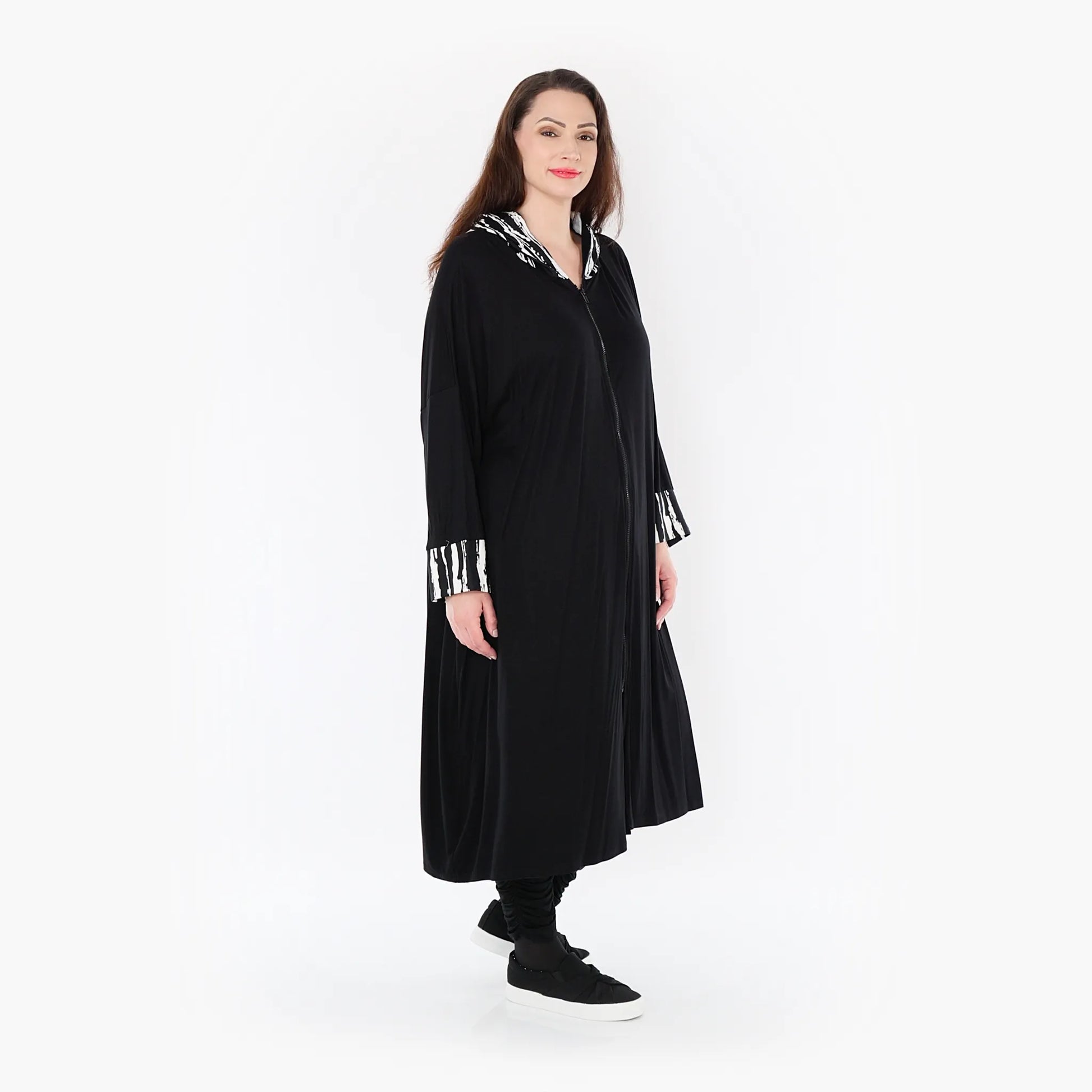 A-Form Mantel von AKH Fashion aus Viskose, 1418.06891, Schwarz/Weiß, Schick, Modern