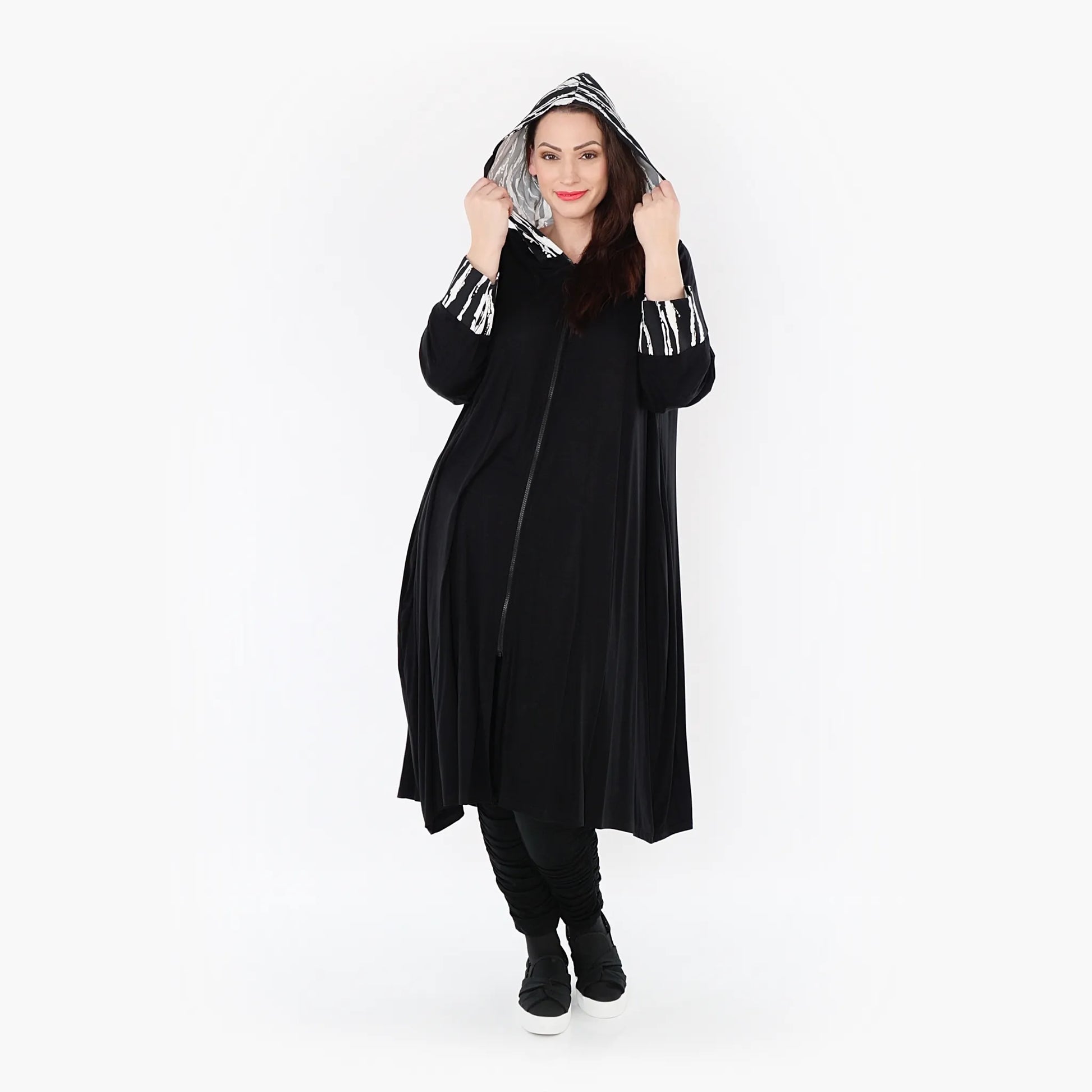 A-Form Mantel von AKH Fashion aus Viskose, 1418.06891, Schwarz/Weiß, Schick, Modern