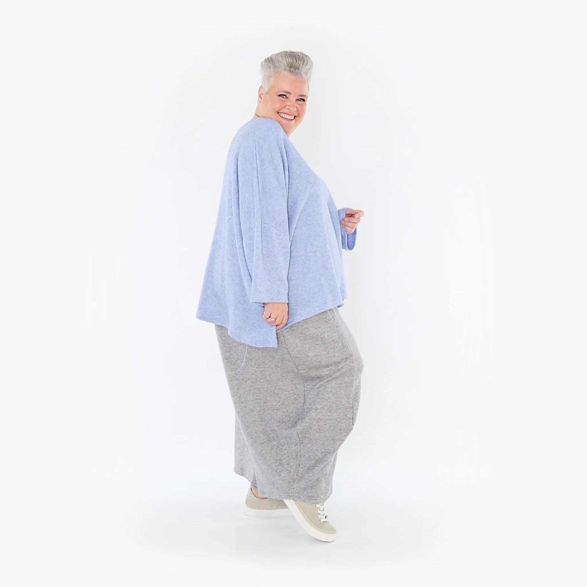 AKH Fashion Bigshirt in kastiger Form, aus Viskose, 1429.06993, Hellblau, Schick, Modern