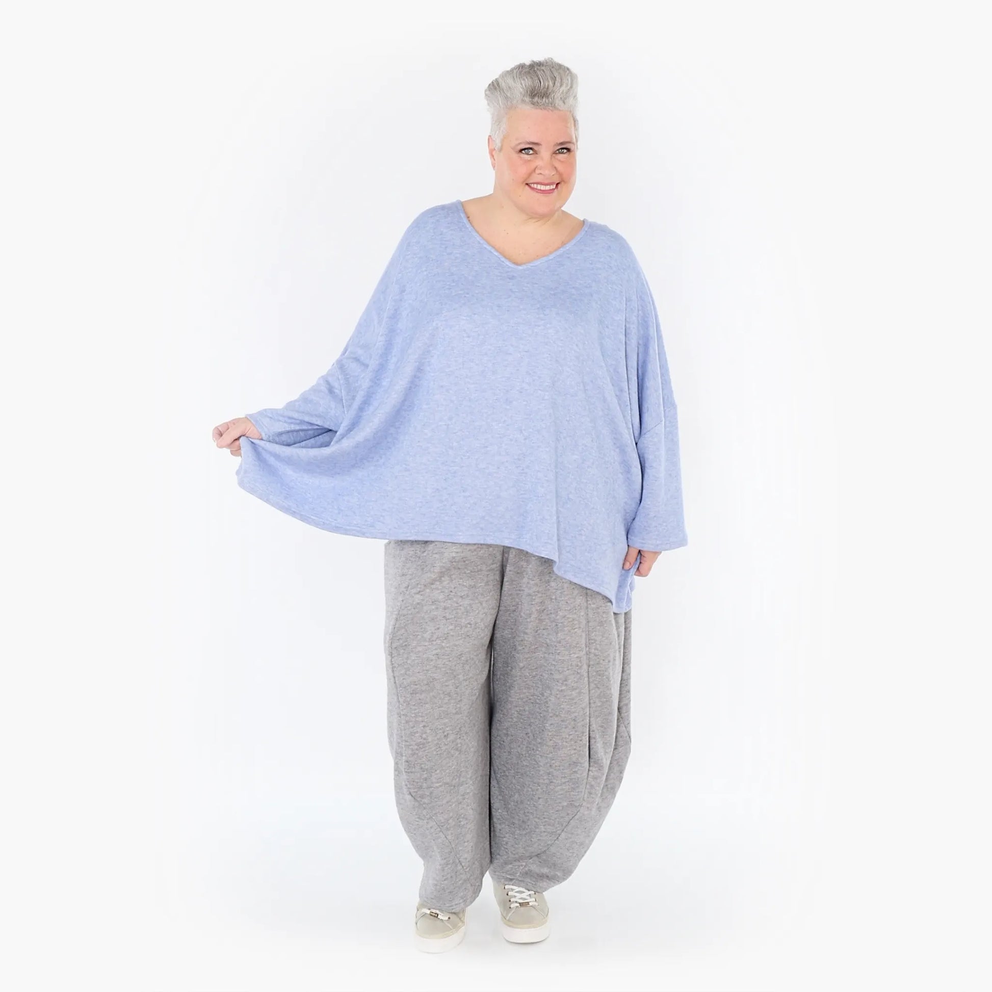AKH Fashion Bigshirt in kastiger Form, aus Viskose, 1429.06993, Hellblau, Schick, Modern