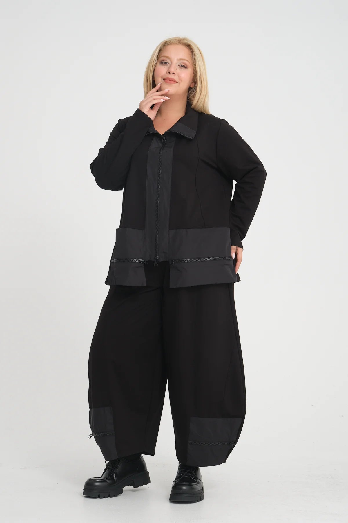 Zedd Plus Jacke in gerader Form, aus Viskose, 24548, Schwarz, Schick, Modern, Bequem