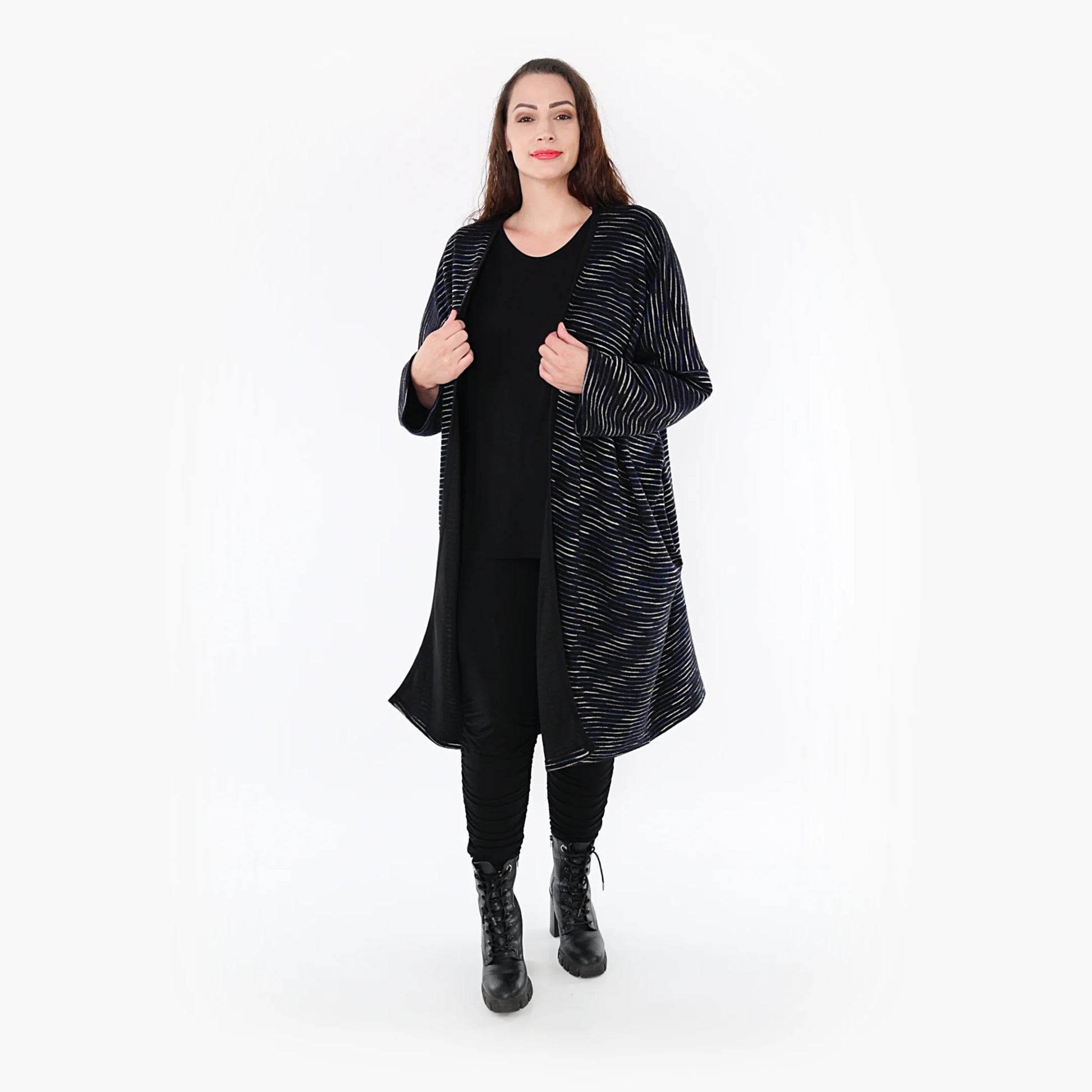 AKH Fashion Jacke in gerader Form, aus Baumwolle, 1367.06828, Schwarz-Blau-Weiß, Schick