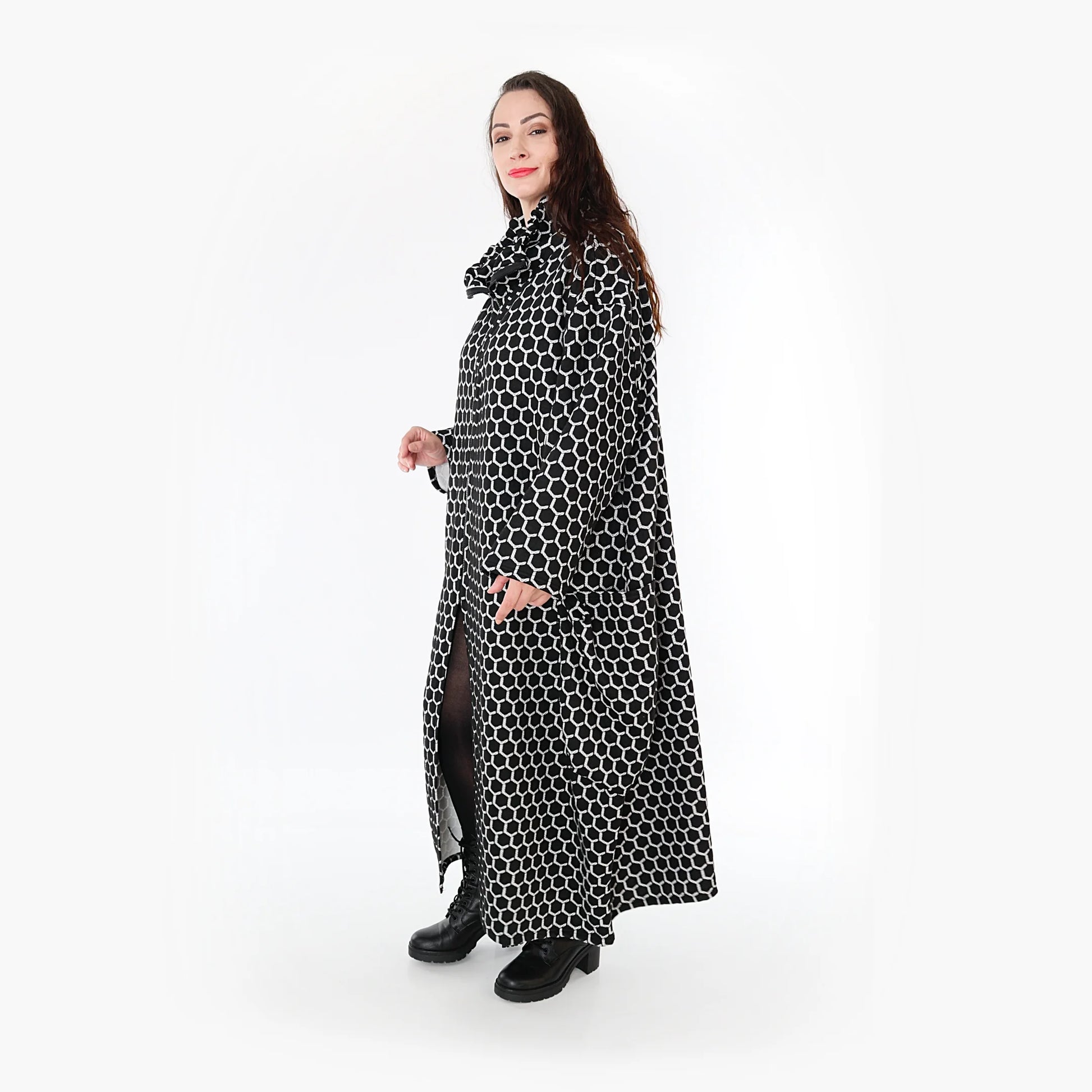 Ballonmantel von AKH Fashion aus Materialmix, 1365.06985, Schwarz-Weiß, Raute, Schick