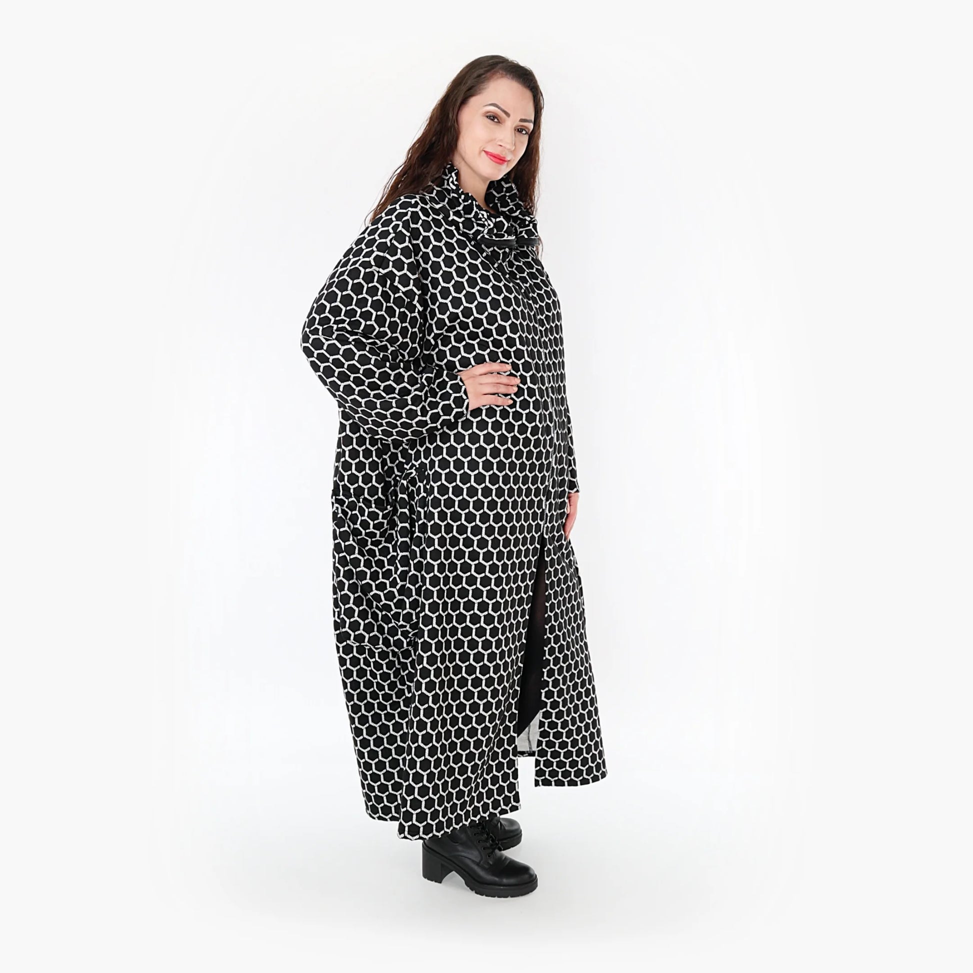 Ballonmantel von AKH Fashion aus Materialmix, 1365.06985, Schwarz-Weiß, Raute, Schick