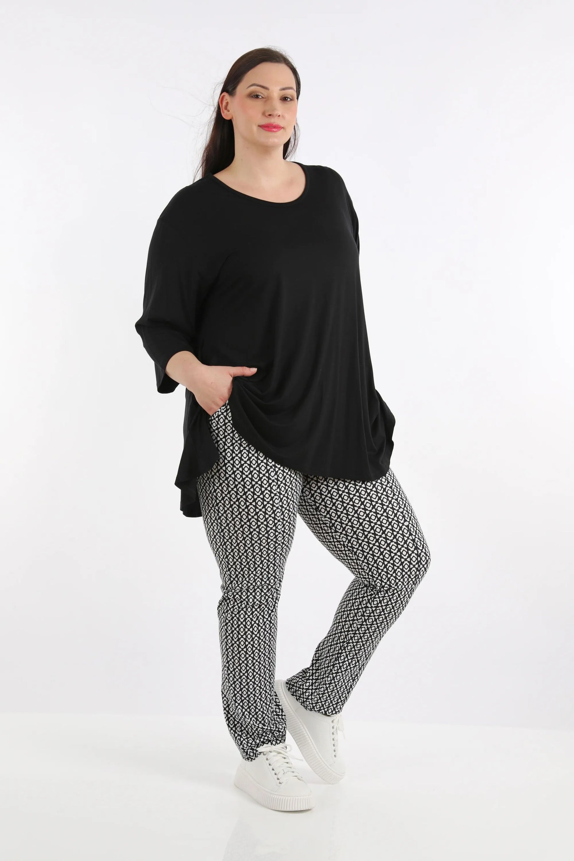 AKH Fashion Hose in gerader Form, aus Polyester, 1267.02608, Schwarz-Weiß, Muster, Schick