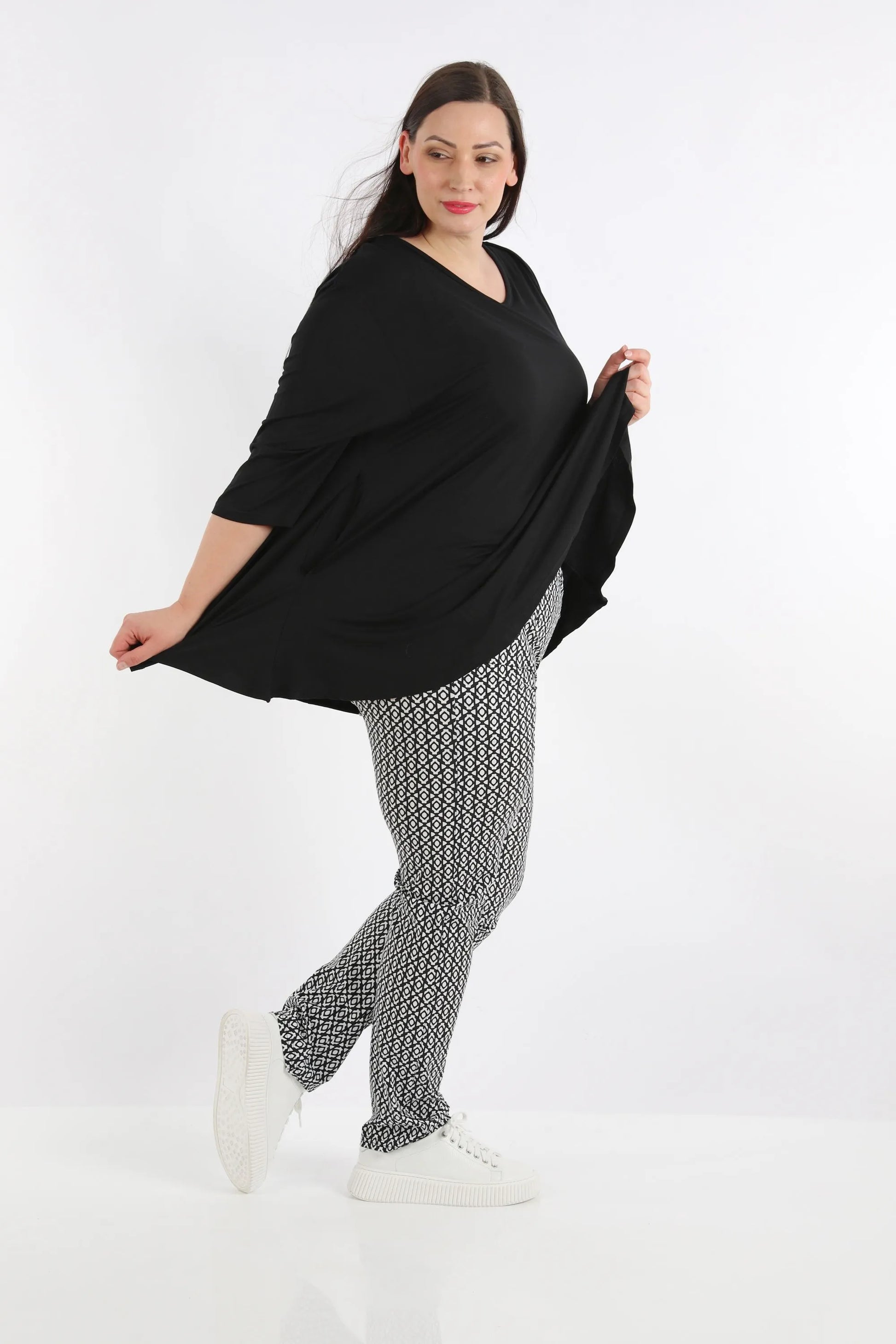 AKH Fashion Hose in gerader Form, aus Polyester, 1267.02608, Schwarz-Weiß, Muster, Schick
