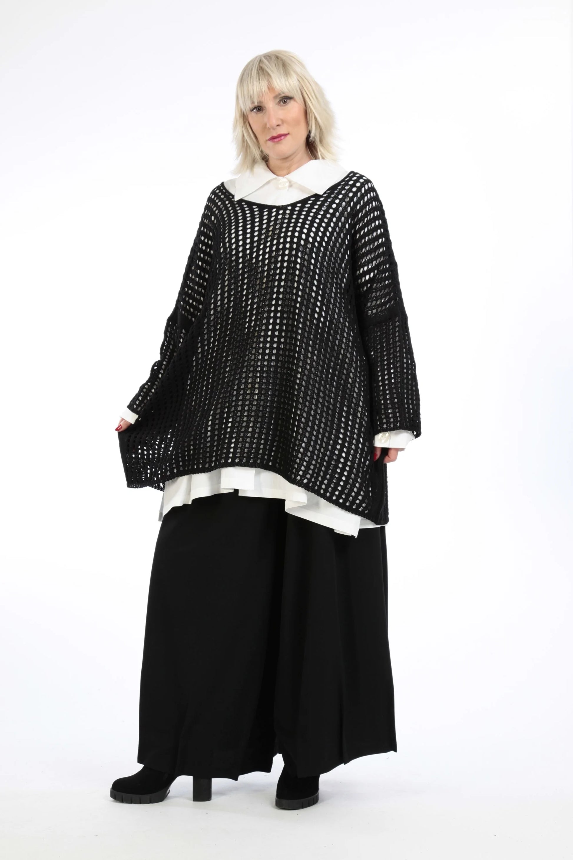 AKH Fashion Pullover in gerader Form, aus Baumwolle, 1205.02323, Schwarz, Schick, Modern