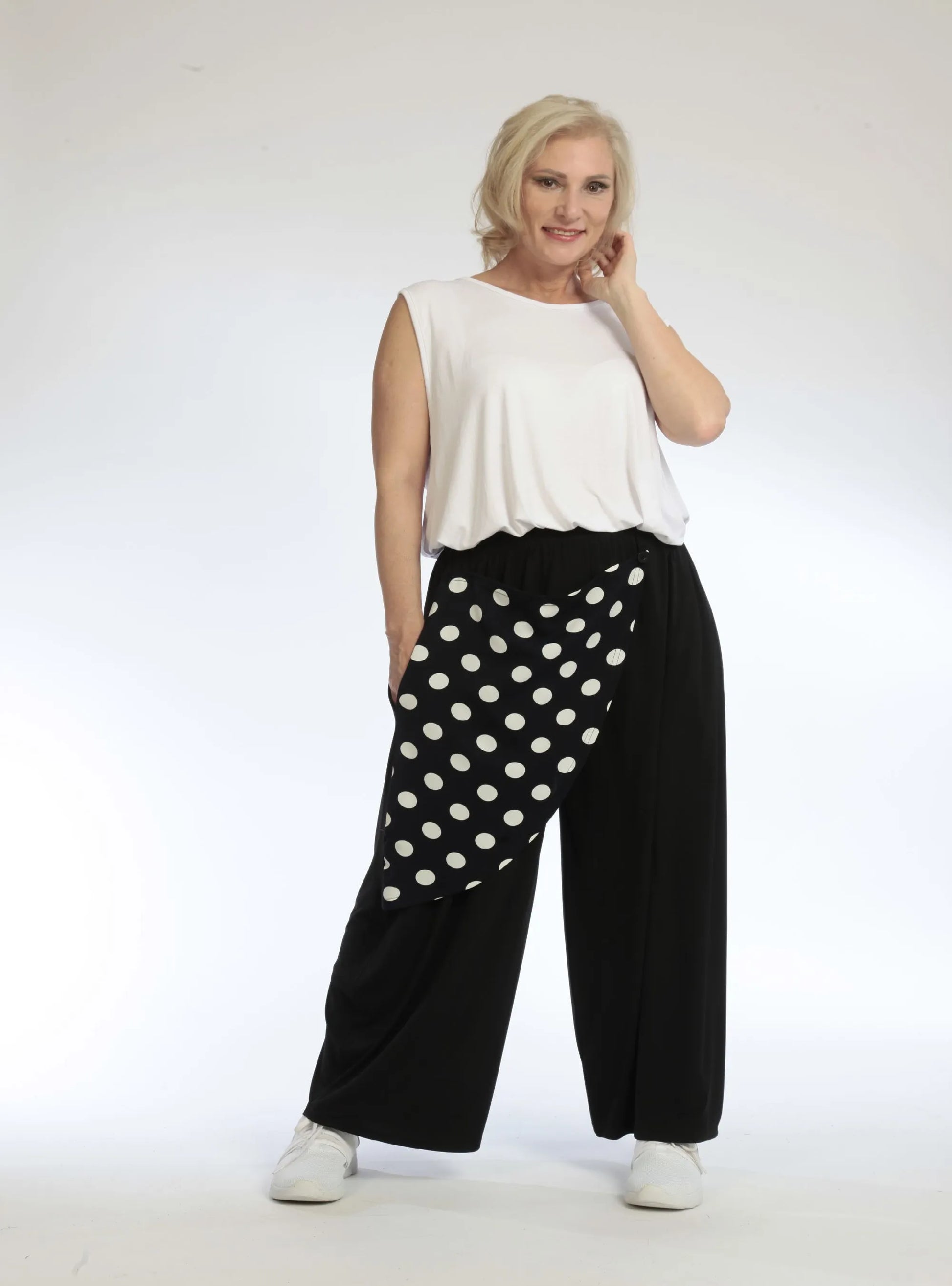 AKH Fashion Hose in gerader Form, aus Viskose, 1108.06849, Punkte-Blau, Punkte, Schick