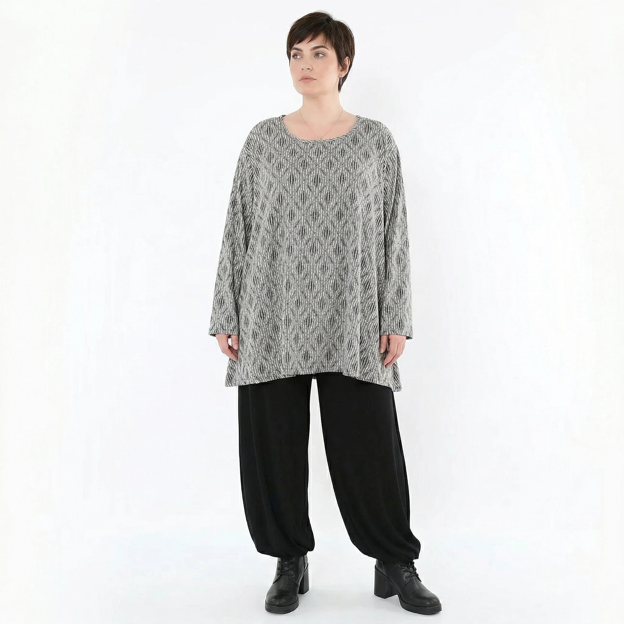 A-Form Bigshirt von AKH Fashion aus Materialmix, 1500593, Hellgrau/Schwarz/Weiß, Schick