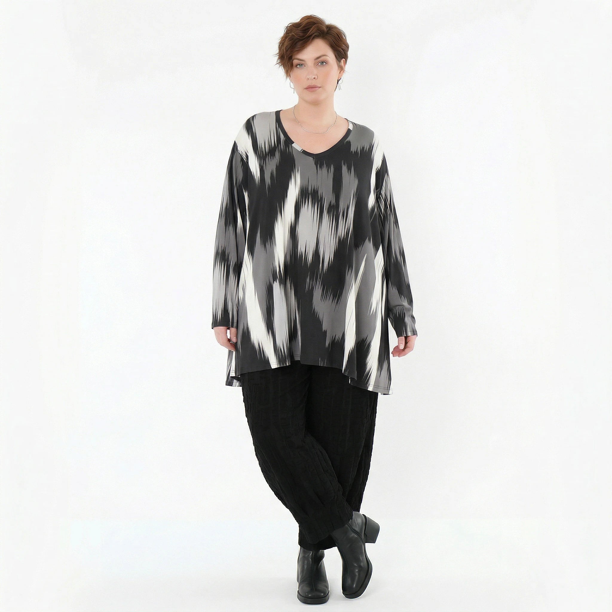 A-Form Bigshirt von AKH Fashion aus Viskose, 1530.00593, Schwarz/Grau/Weiß, Pinselstrich
