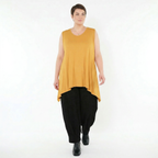 Viskosejerseytop in Senf mit Rundhalsausschnitt und A-Form im lässigen weichen Basiclook