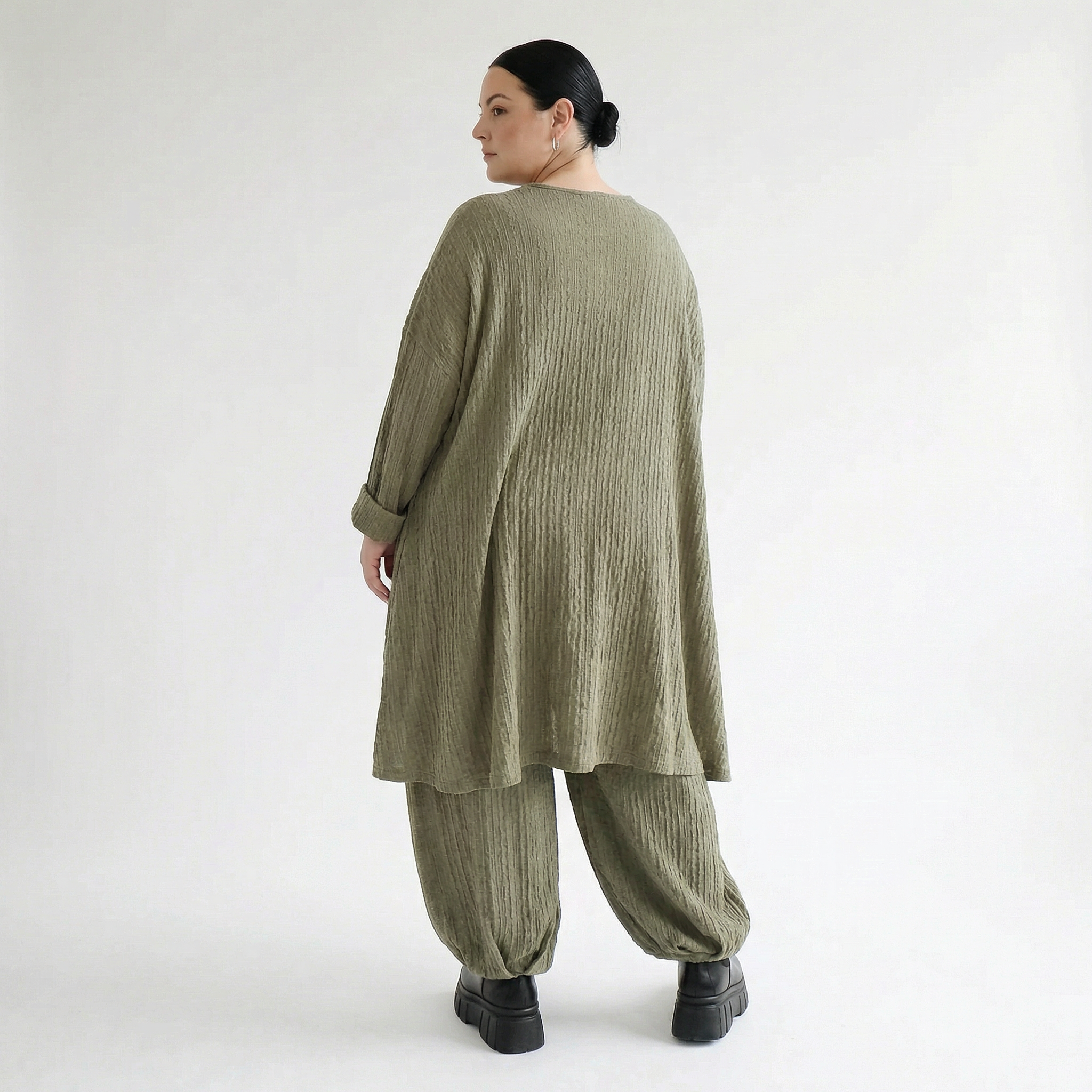 Ballonhose von AKH Fashion aus Materialmix, 1532.05920, Olive, Wellen, Ausgefallen, Schick