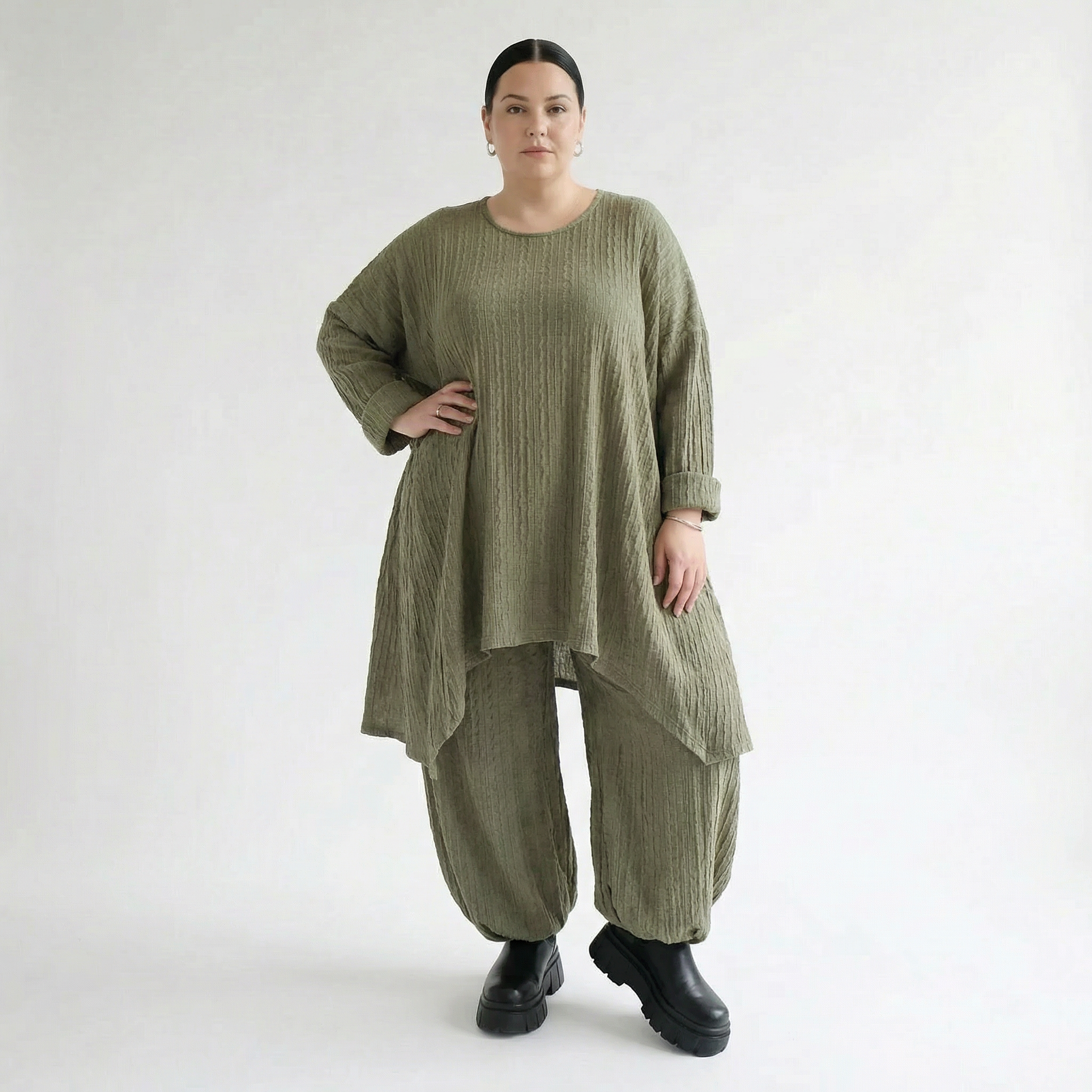 Ballonhose von AKH Fashion aus Materialmix, 1532.05920, Olive, Wellen, Ausgefallen, Schick