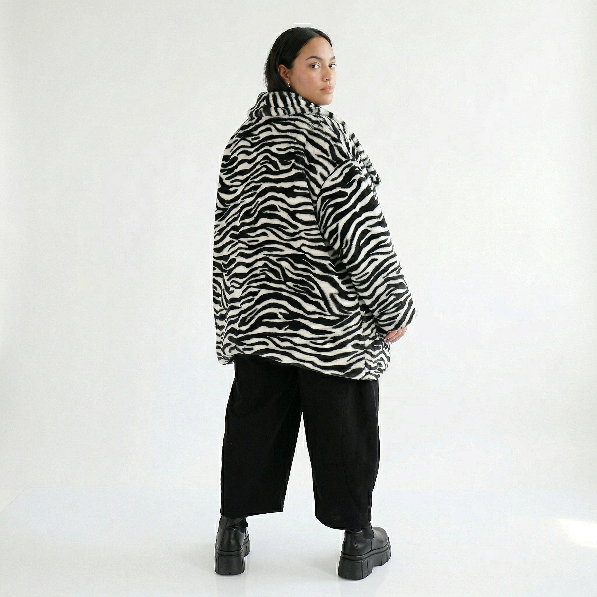  A-Form Jacke von AKH Fashion aus Polyester, 1534.06749, Schwarz/Weiß, Zebra, Ausgefallen