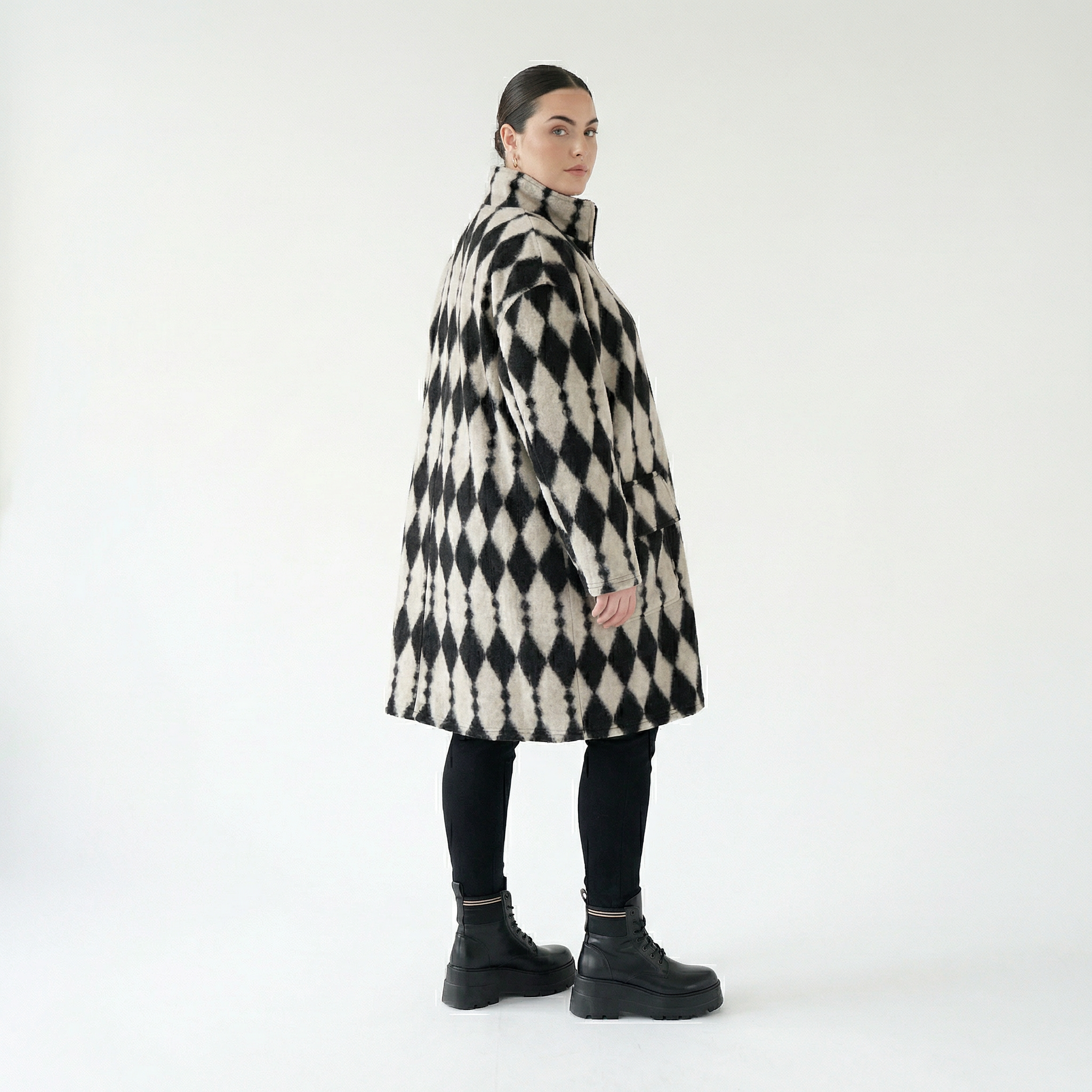  AKH Fashion Mantel in gerader Form, aus Materialmix, 1538.06656, Ecru/Schwarz, Raute