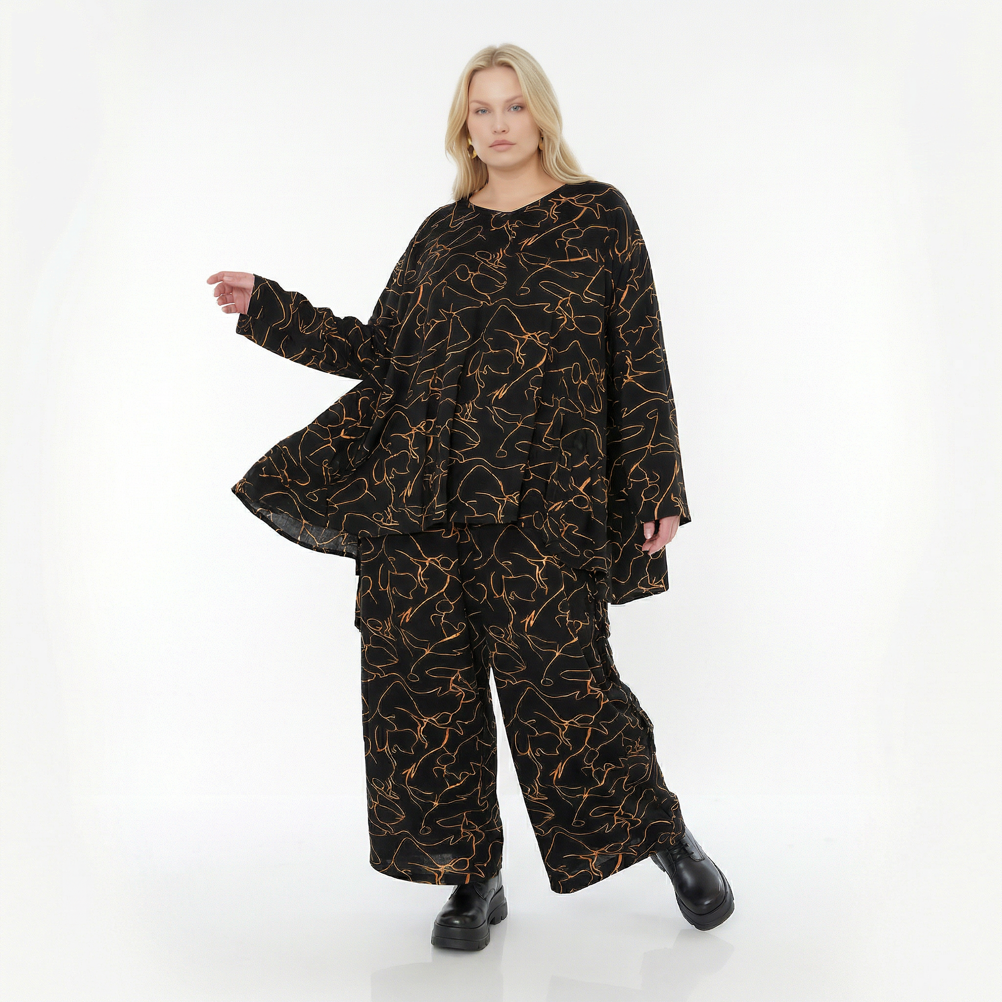  A-Form Bigshirt von AKH Fashion aus Viskose, 1545.00593, Schwarz/Orange, Kringel, Schick