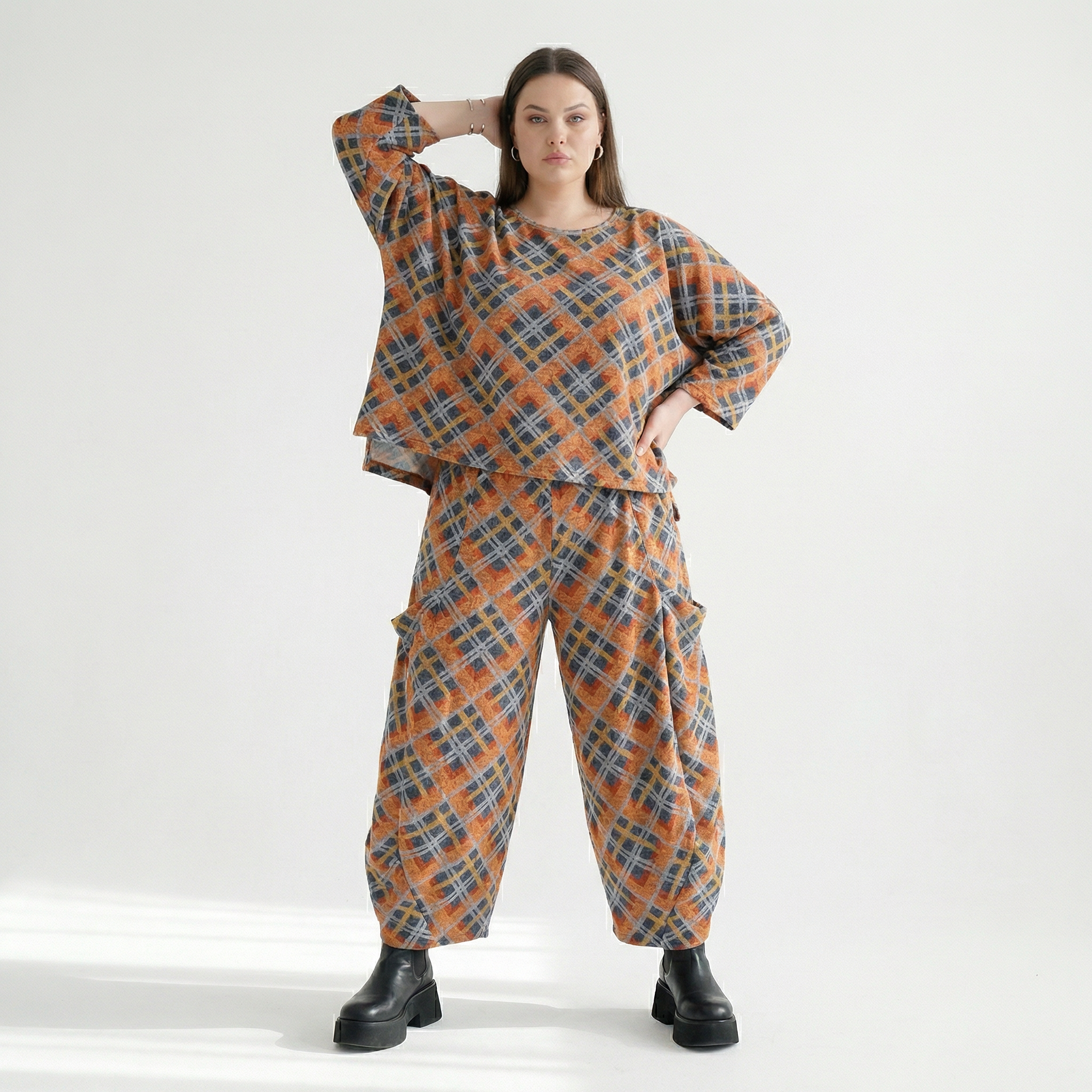  AKH Fashion Überwurf in kastiger Form, aus Materialmix, 1549.03018, Orange/Blau/Grau