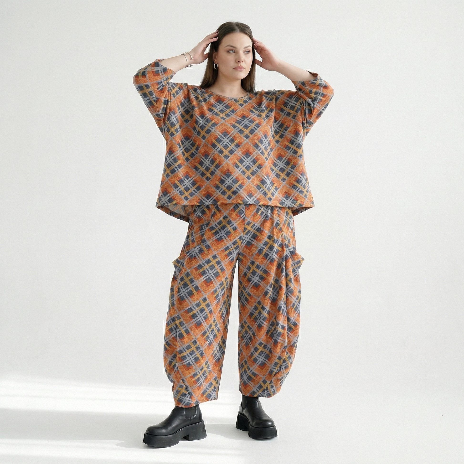  AKH Fashion Überwurf in kastiger Form, aus Materialmix, 1549.03018, Orange/Blau/Grau