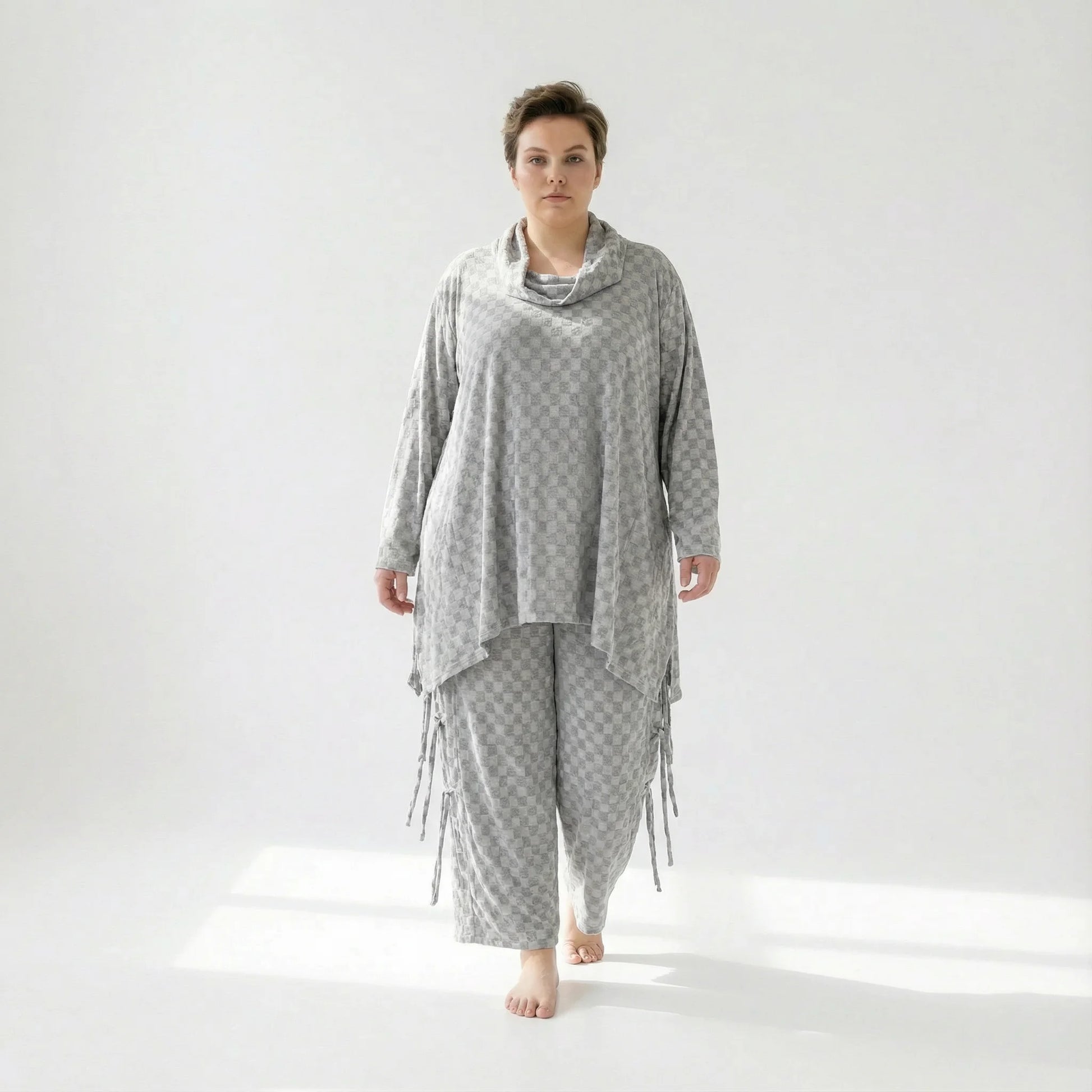  A-Form Bigshirt von AKH Fashion aus Viskose, 1540.03371, Grau, Kariert, Ausgefallen, Zeitlos