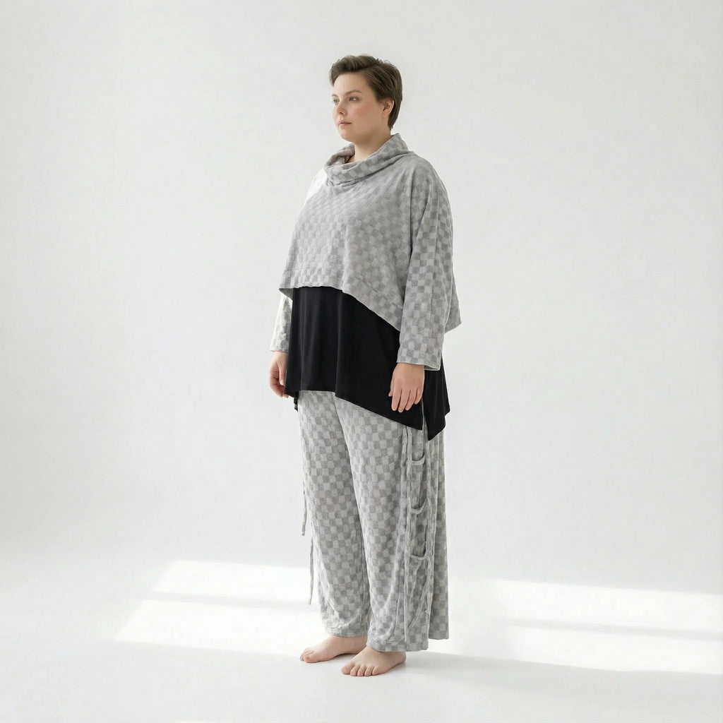  AKH Fashion Überwurf in kastiger Form, aus Viskose, 1540.7011R, Grau, Kariert, Schick