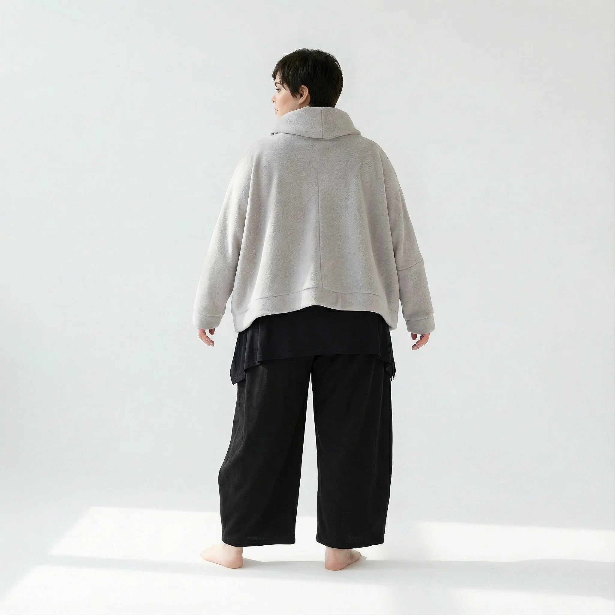  AKH Fashion Überwurf in kastiger Form, aus Materialmix, 1552.7011R, Hellgrau, Ausgefallen