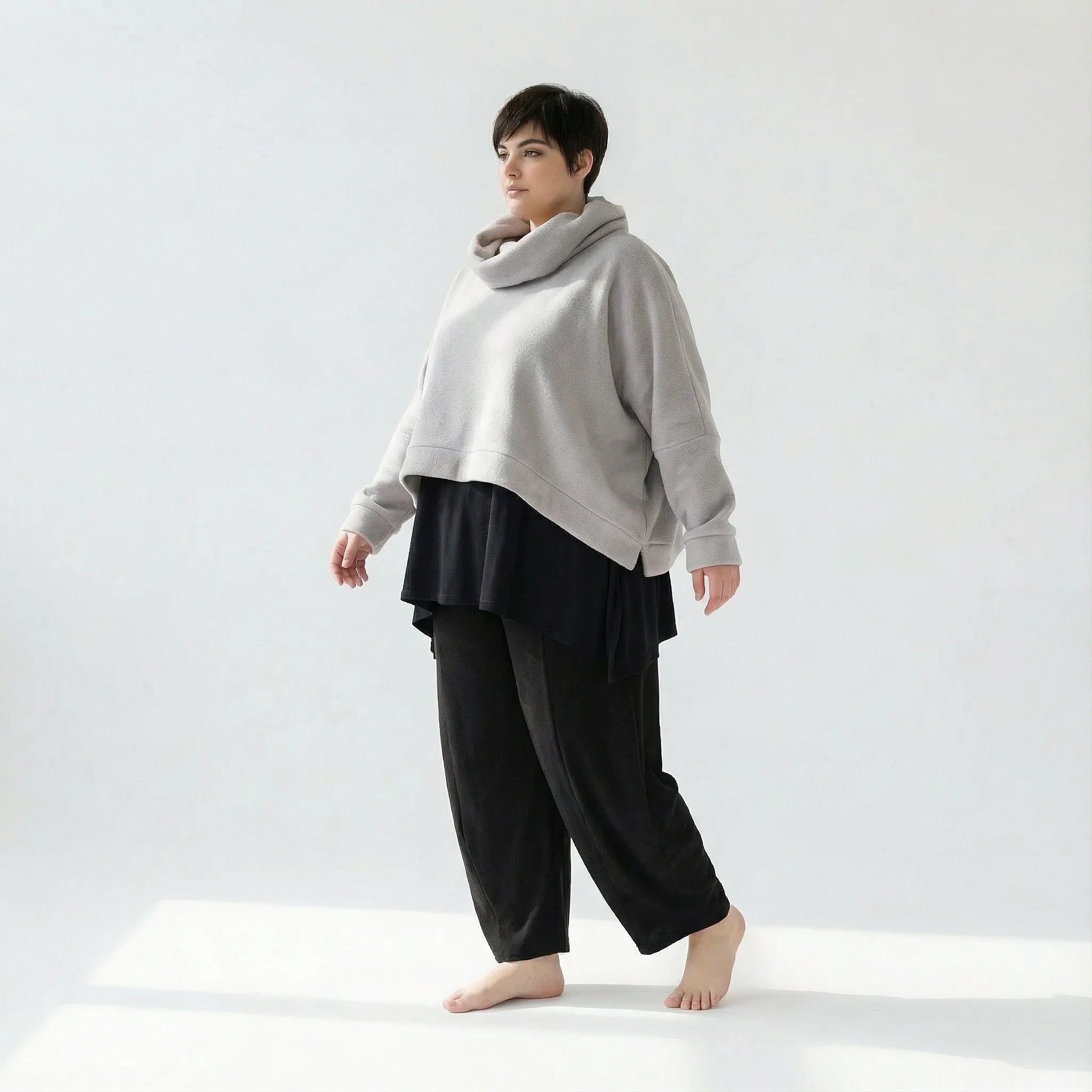  AKH Fashion Überwurf in kastiger Form, aus Materialmix, 1552.7011R, Hellgrau, Ausgefallen