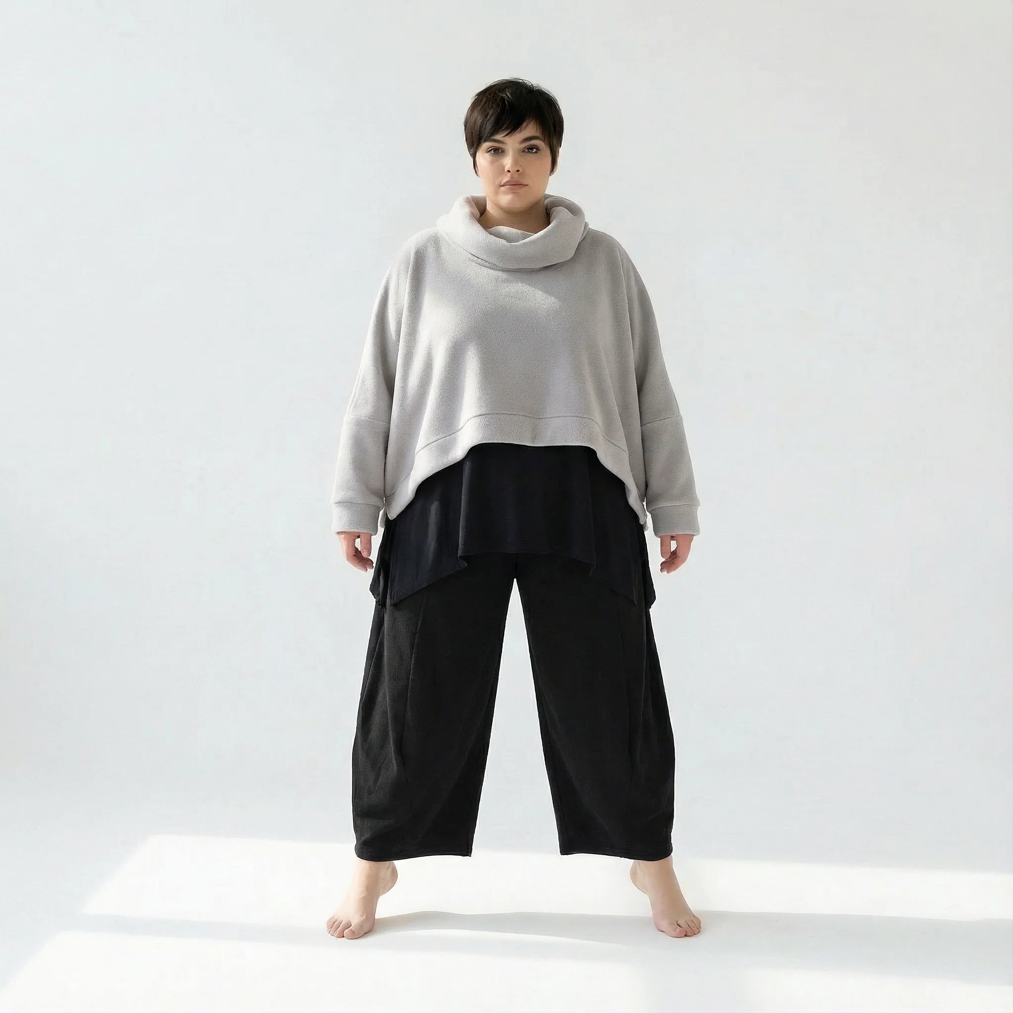  AKH Fashion Überwurf in kastiger Form, aus Materialmix, 1552.7011R, Hellgrau, Ausgefallen