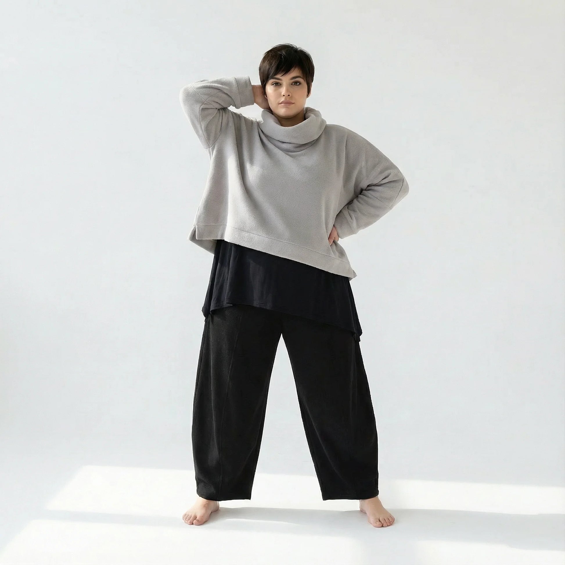  AKH Fashion Überwurf in kastiger Form, aus Materialmix, 1552.7011R, Hellgrau, Ausgefallen