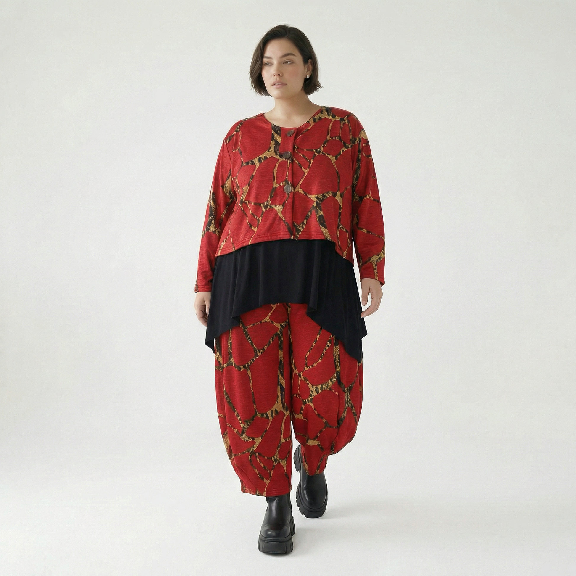  AKH Fashion Jacke in gerundeter Form, aus Materialmix, 1563.00130, Rot/Multi, Grafik