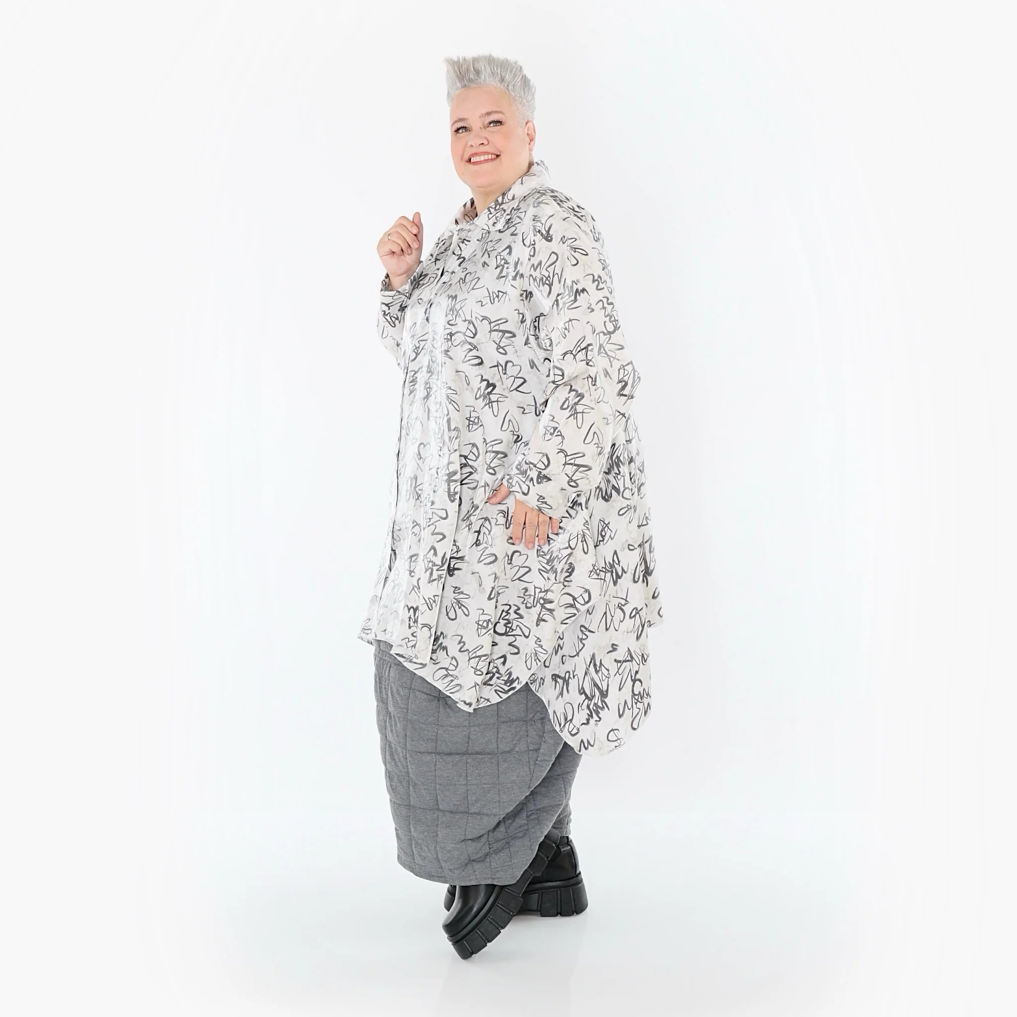  A-Form Bluse von AKH Premium aus Viskose, P1011.6917, Weiß/Grau, Kringel, Ausgefallen