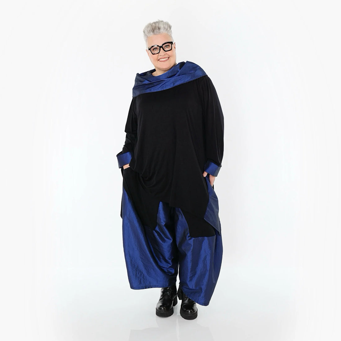  A-Form Shirt von AKH Premium aus Viskose, P102187, Schwarz/Royalblau, Ausgefallen, Zeitlos