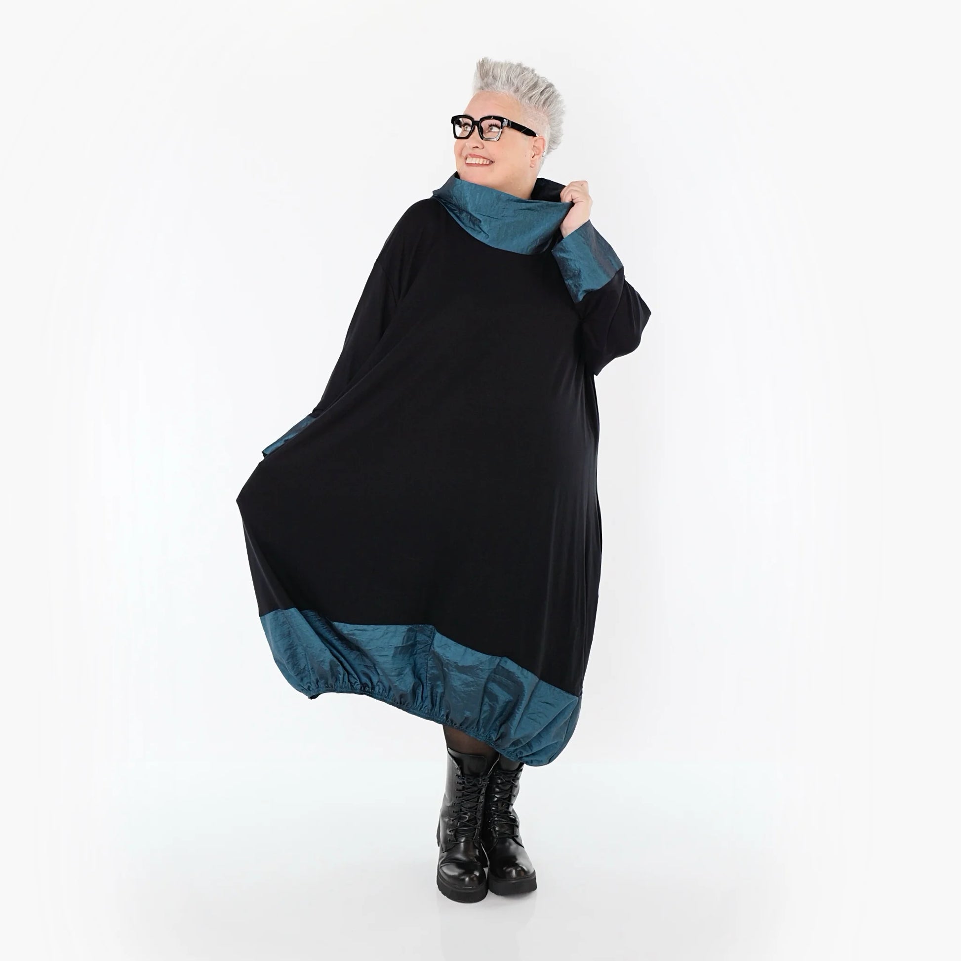  Ballonkleid von AKH Premium aus Viskose, P107156, Schwarz/Petrol, Ausgefallen, Zeitlos