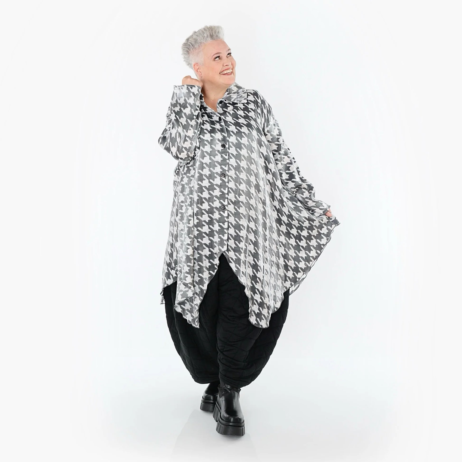  Zipfel Bluse von AKH Premium aus Viskose, P107150, Weiß/Grau, Hahnentritt, Ausgefallen