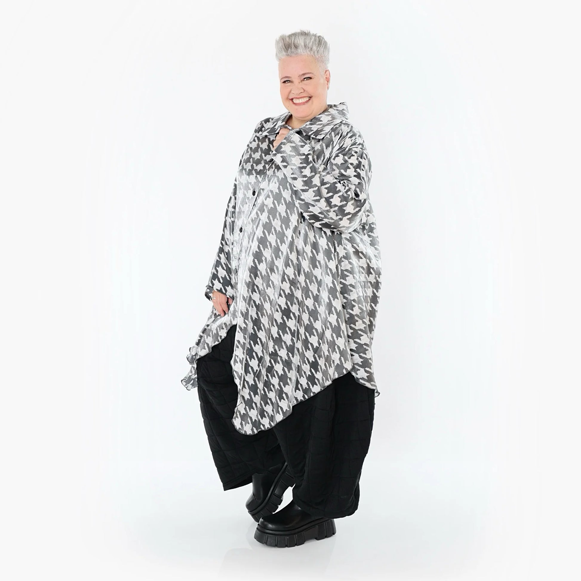  Zipfel Bluse von AKH Premium aus Viskose, P107150, Weiß/Grau, Hahnentritt, Ausgefallen