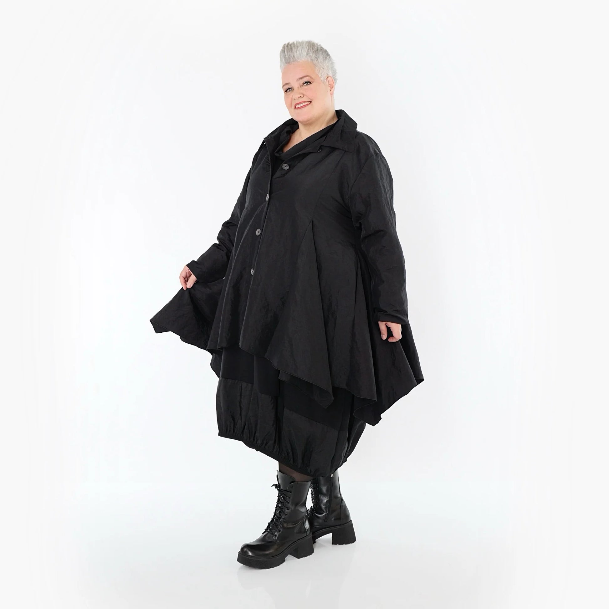  AKH Premium Jacke in Glocken-Form, aus Viskose, P107148, Schwarz, Ausgefallen, Zeitlos
