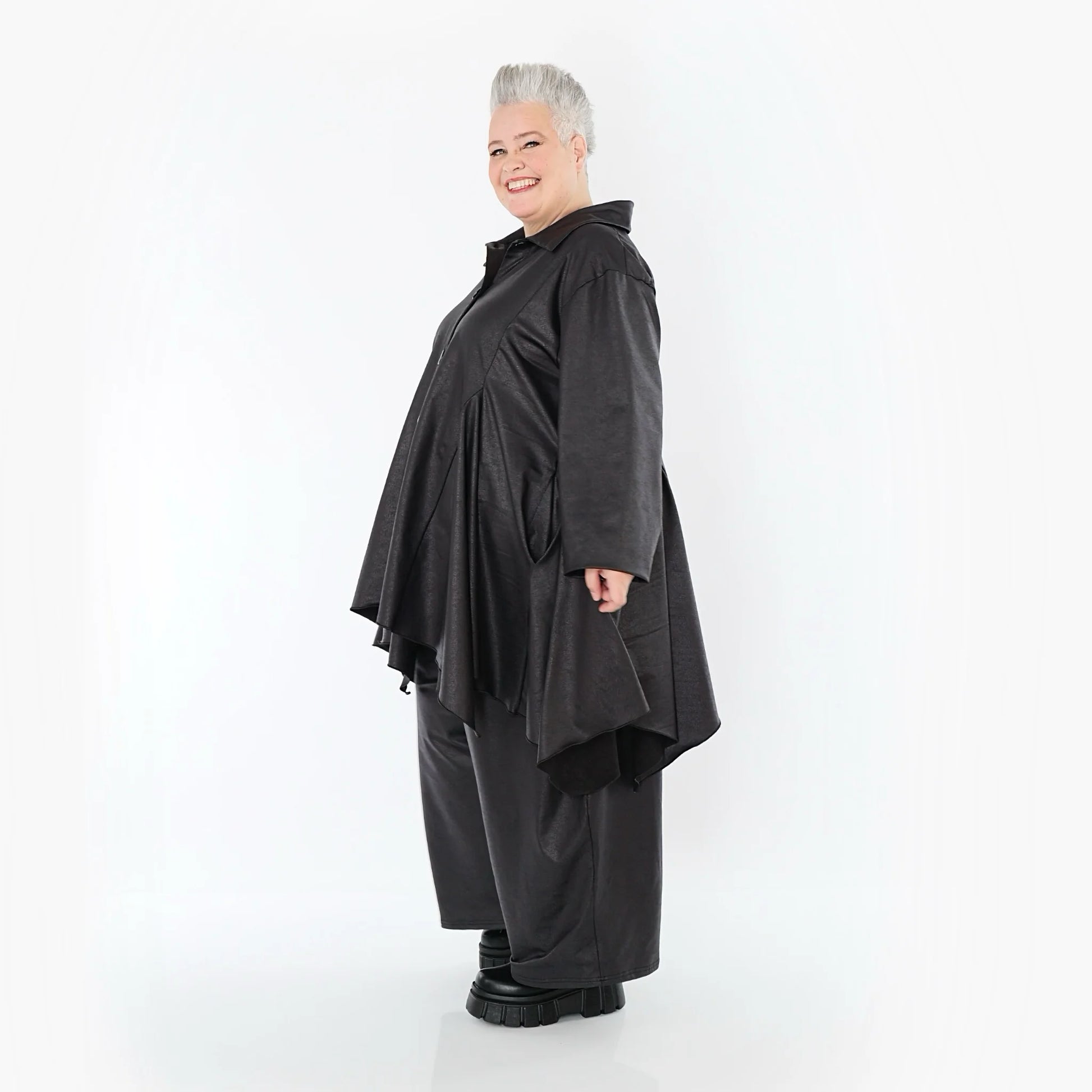  AKH Premium Jacke in Glocken-Form, aus Materialmix, P1027.7148, Schwarz, Ausgefallen