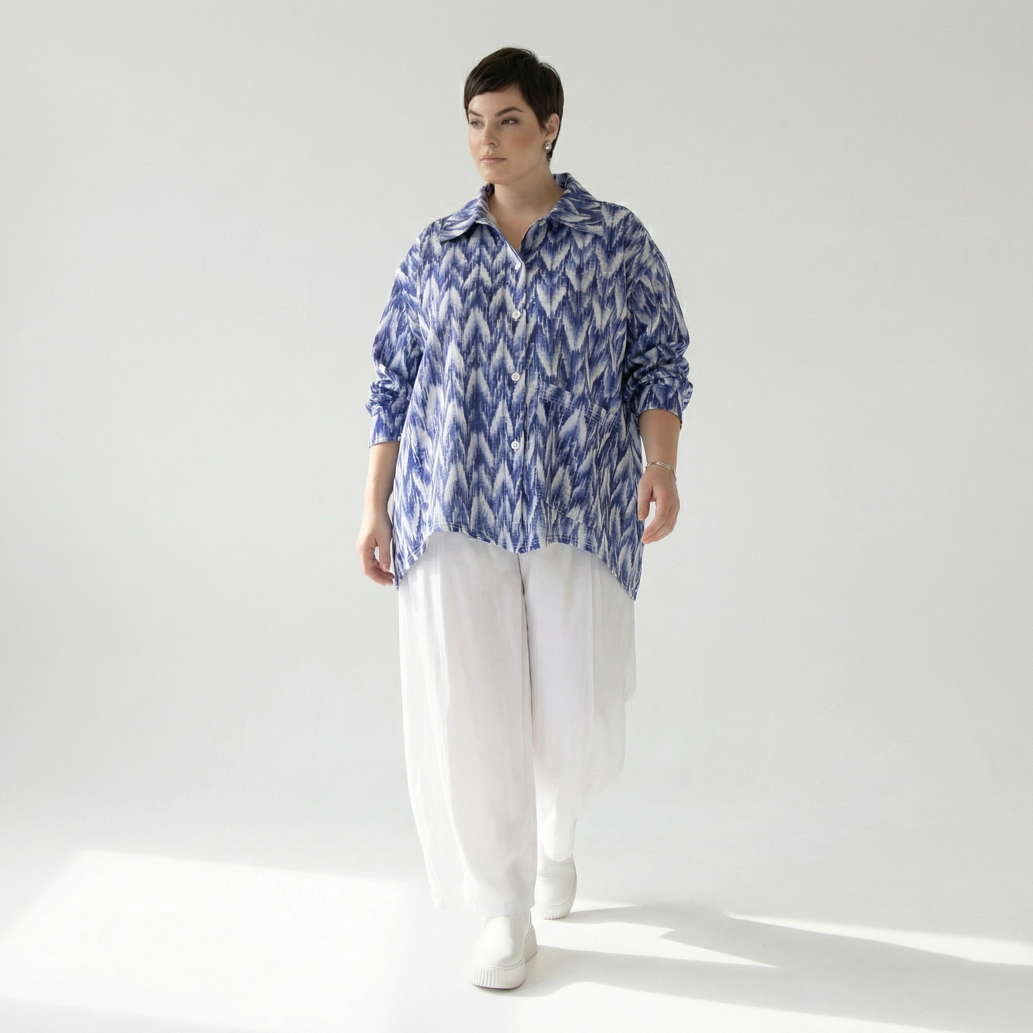  A-Form Bluse von AKH Fashion aus Baumwolle, 1504.07095, Blau/Weiß/Silber, ZickZack, Schick