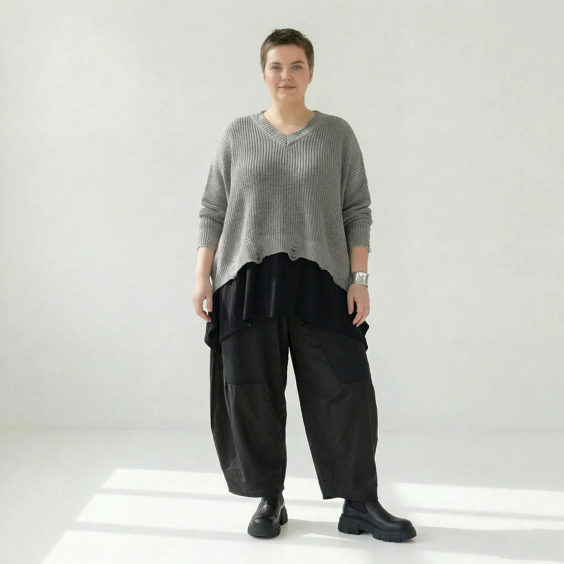  AKH Premium Überwurf in kastiger Form, aus Baumwolle, P1032.2602, Grau, Ausgefallen