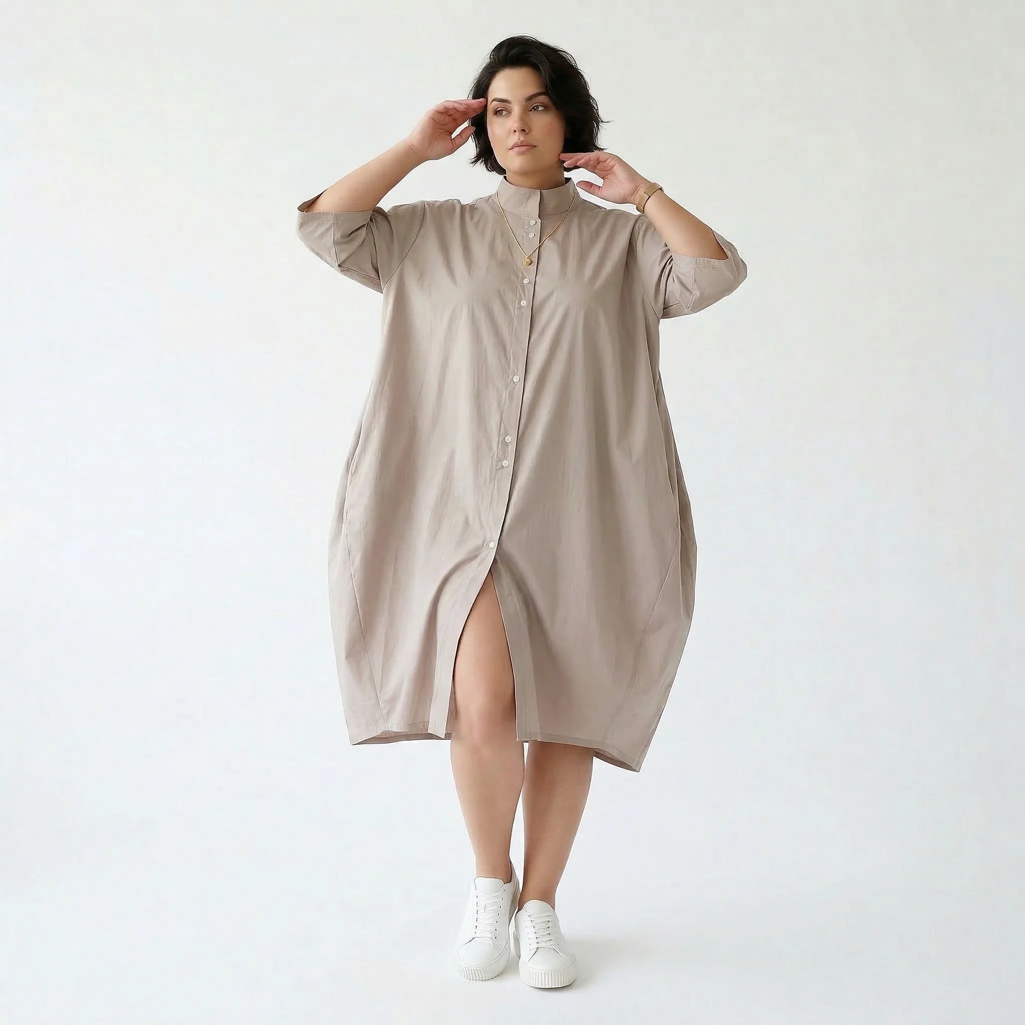 Luftig-leichte Ballon Bluse im Oversize Lagenlook aus Popeline mit Nahttaschen, Beige