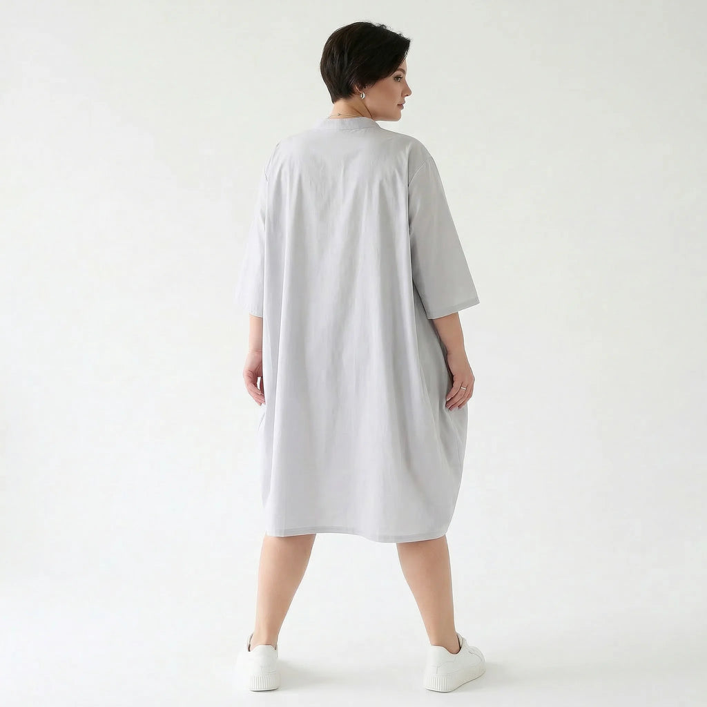 Stilvolle Oversize Bluse im ausgefallen luftigen Lagenlook aus feiner Baumwoll-Popeline, Grau