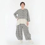 Luftige Ballon Hose im besonderen Lagenlook aus Leinen Baumwolle mit ZickZack Muster, Grau/Ecru