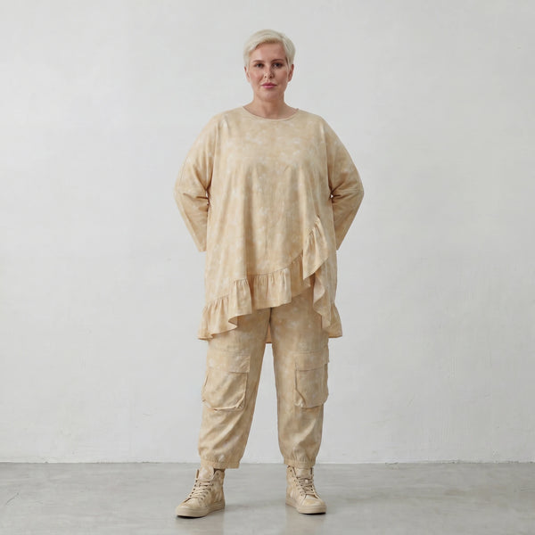 Luftig leichtes Oversize Lagenlook Shirt aus feiner Baumwollpopeline mit ausgefallenem Batikmuster, Vanille