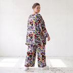 Oversized Shirt aus leichter Viskose Popeline in Lila mit Rundhals und lässigem Schnitt