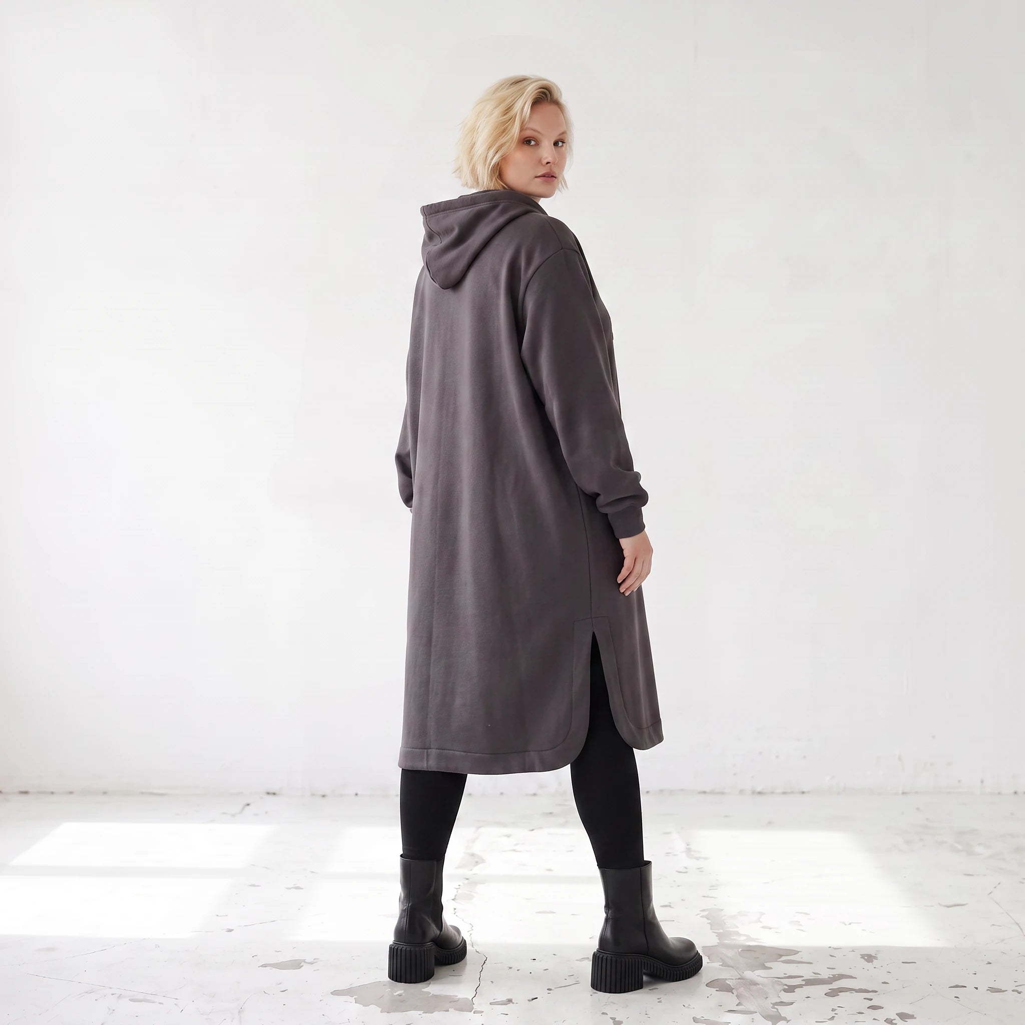 Dunkelgraue Kapuzenjacke aus weicher Baumwolle in Fleece French Terry mit Reißverschluss