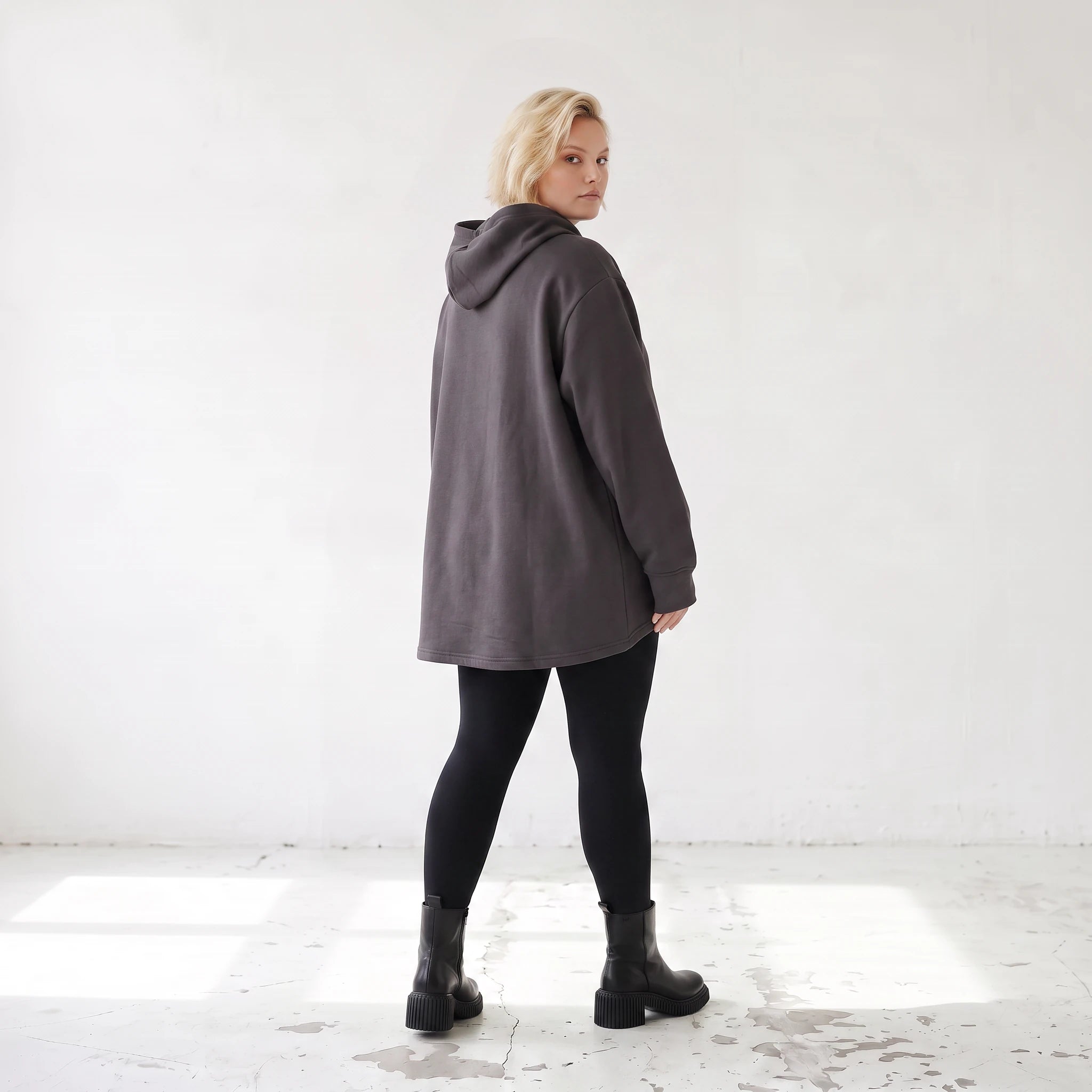 Damen Hoody Lagenlook Baumwolle Dunkelgrau, gerundeter Schnitt, Kängurutasche, Oversize große Größen – Rafay
