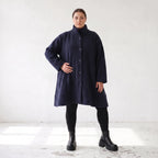 Marine Teddyjacke aus Flauschstoff in A-Linie mit Kellerfalte am Rücken warm und weich