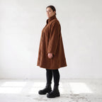 Braune Teddyjacke in A-Linie mit Kellerfalte Stehkragen und Knopfleiste für Winter