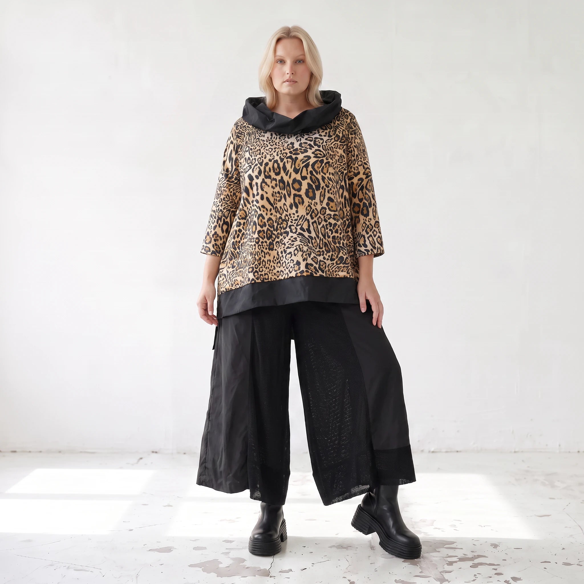 Damen Shirt Lagenlook Viskose Schwarz/Braun, asymmetrisch, Langarm, Kapuze, Oversize große Größen – AKH Premium