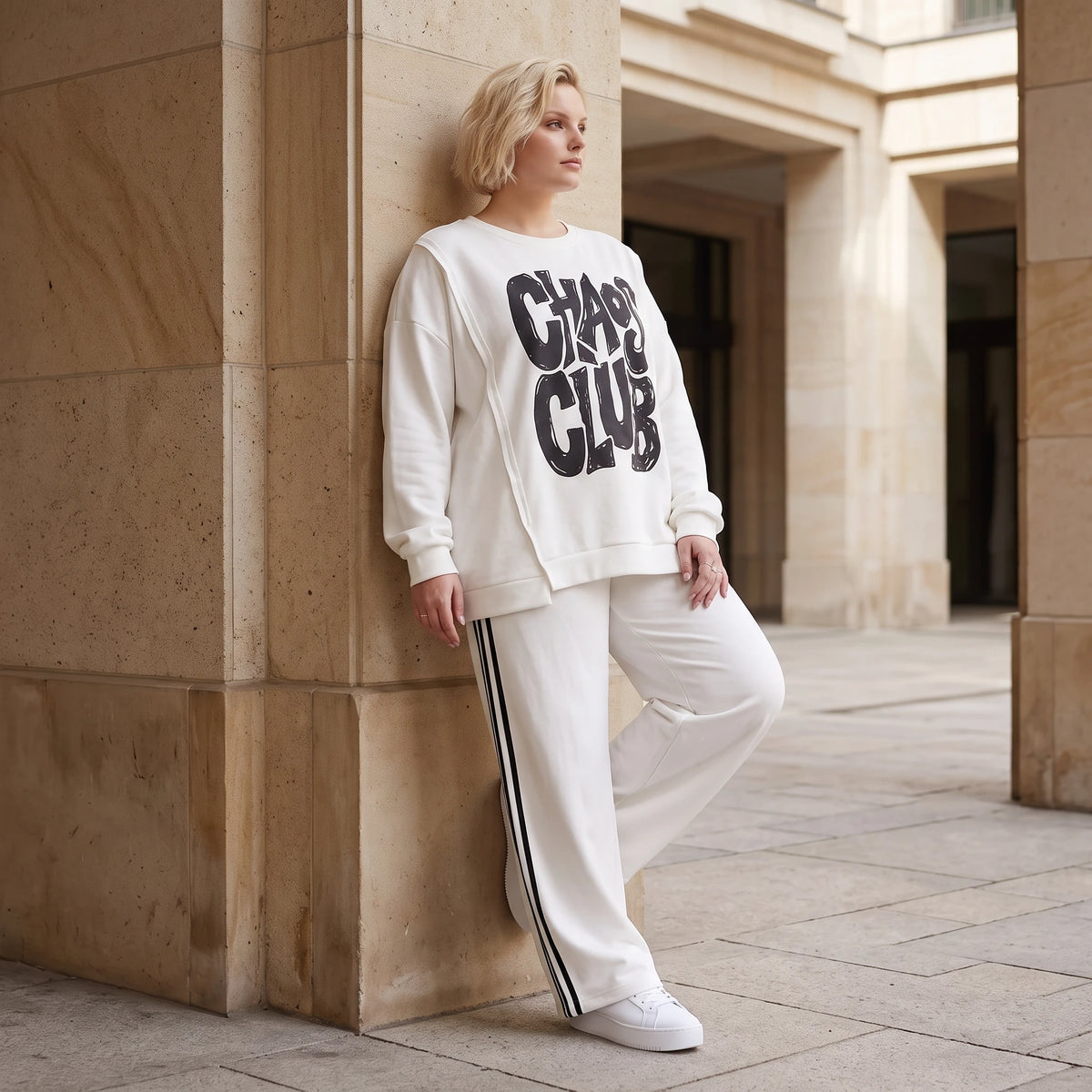 Kastiges Langarmshirt mit Statement Print und Außennähten aus French Terry Stretch urban