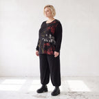 Langarmshirt aus Viskosejersey in Schwarz/Rosa mit geradem Schnitt und Stretchkomfort